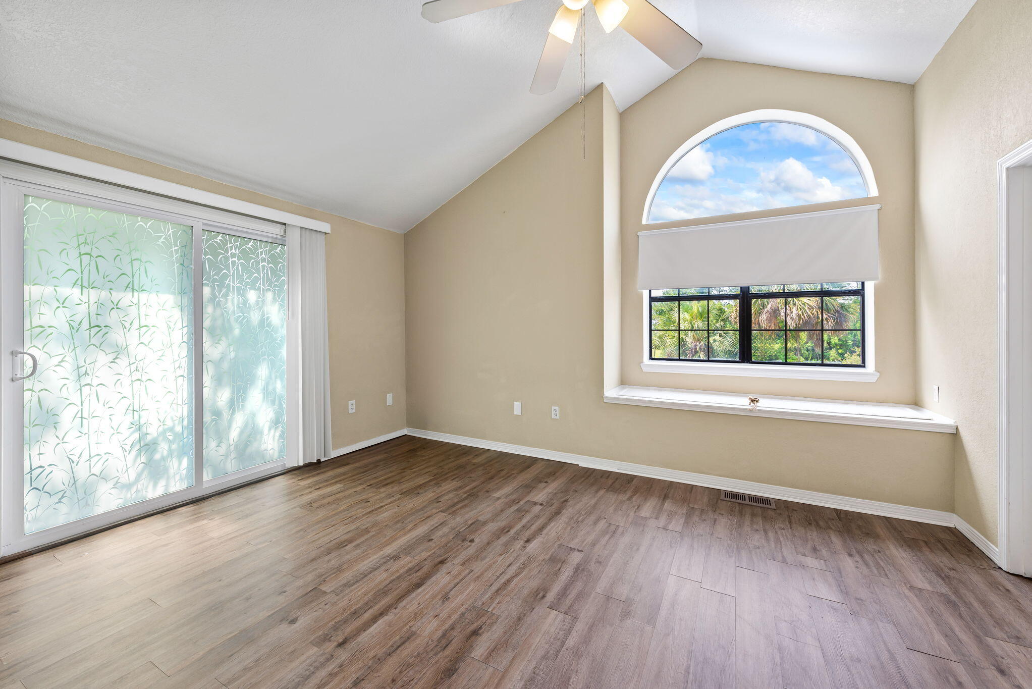 EMERALD POINTE PLAT 2 - Residential