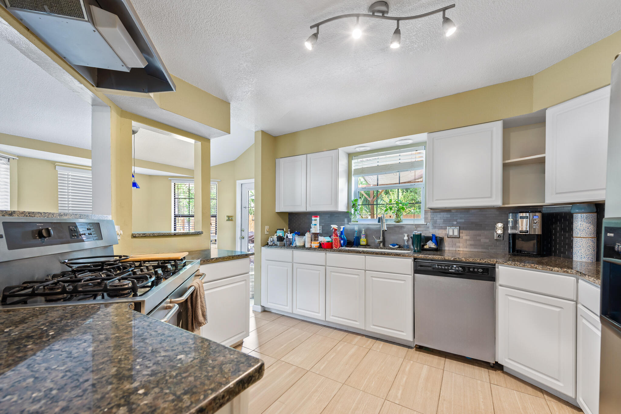 EMERALD POINTE PLAT 2 - Residential