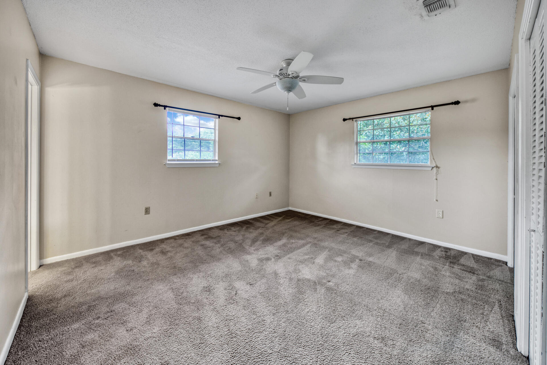 BAYOU POQUITO - Residential