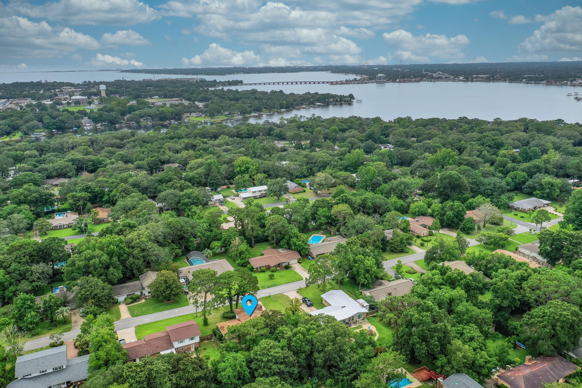 BAYOU POQUITO - Residential