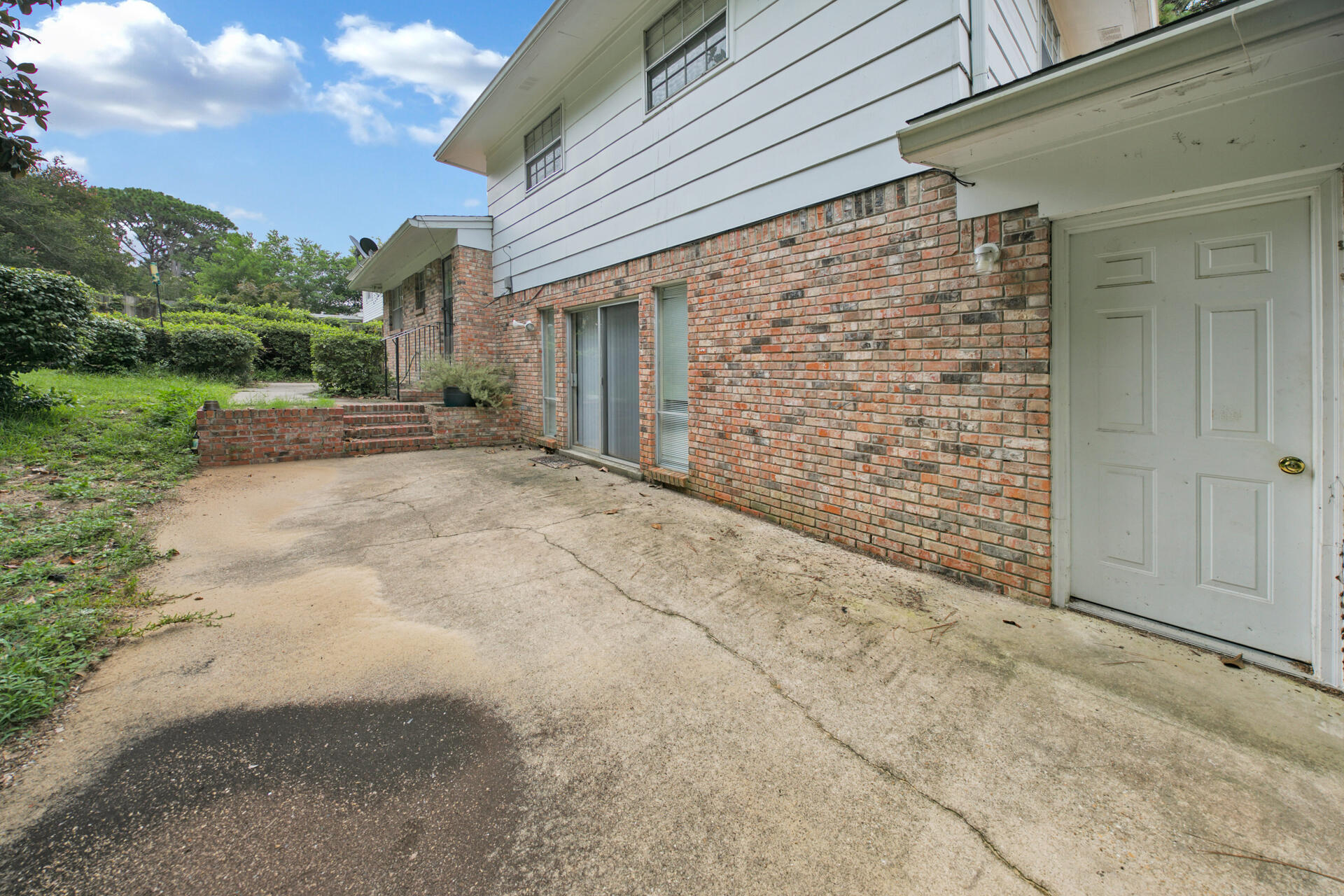 BAYOU POQUITO - Residential