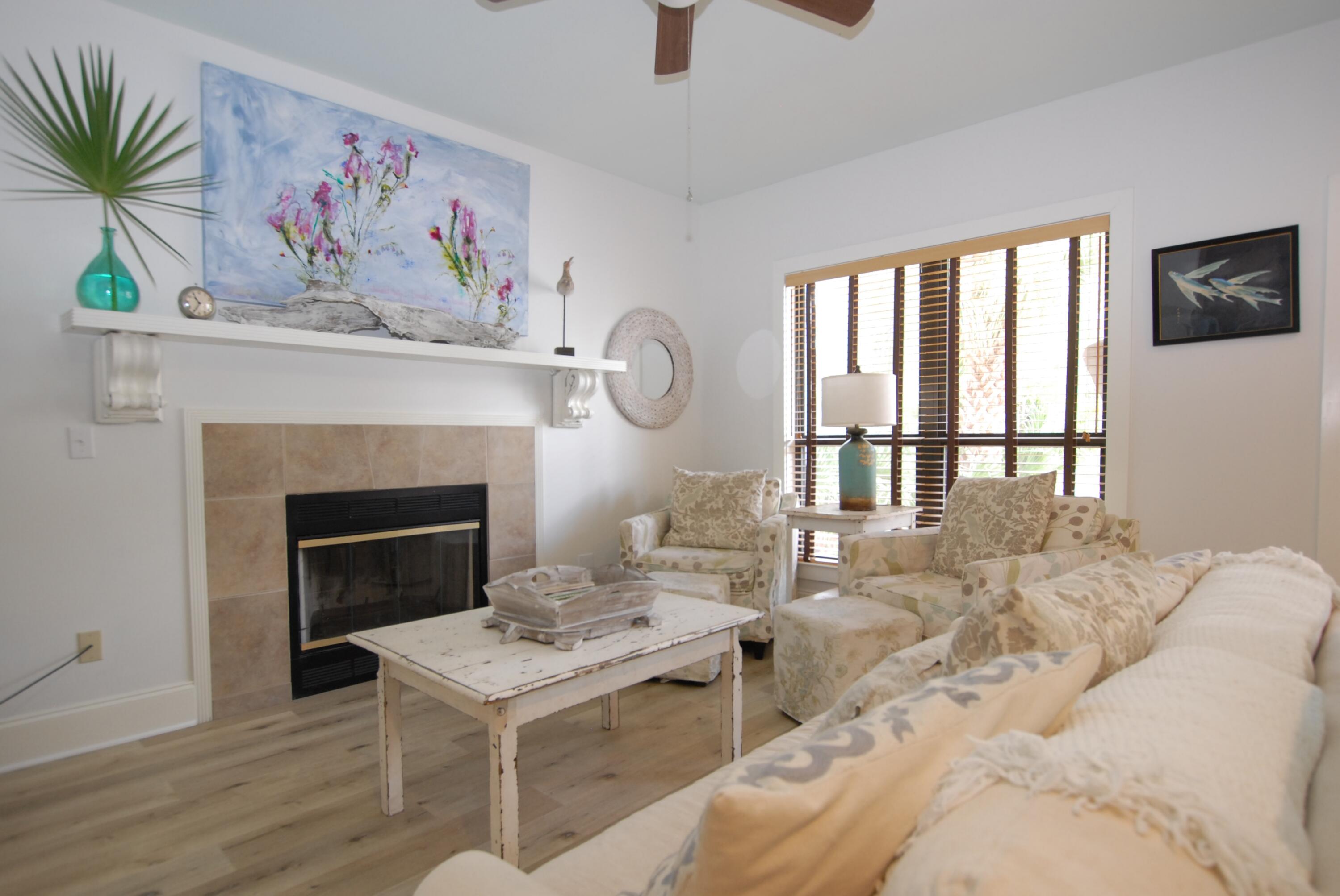 BLUE MOUNTAIN BEACH - Residential