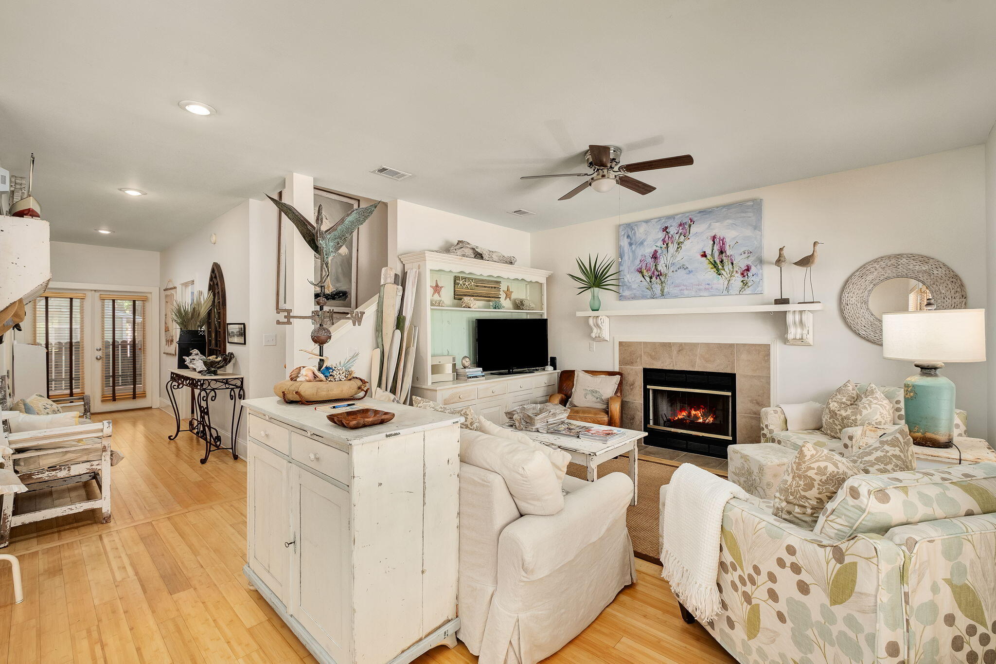 BLUE MOUNTAIN BEACH - Residential