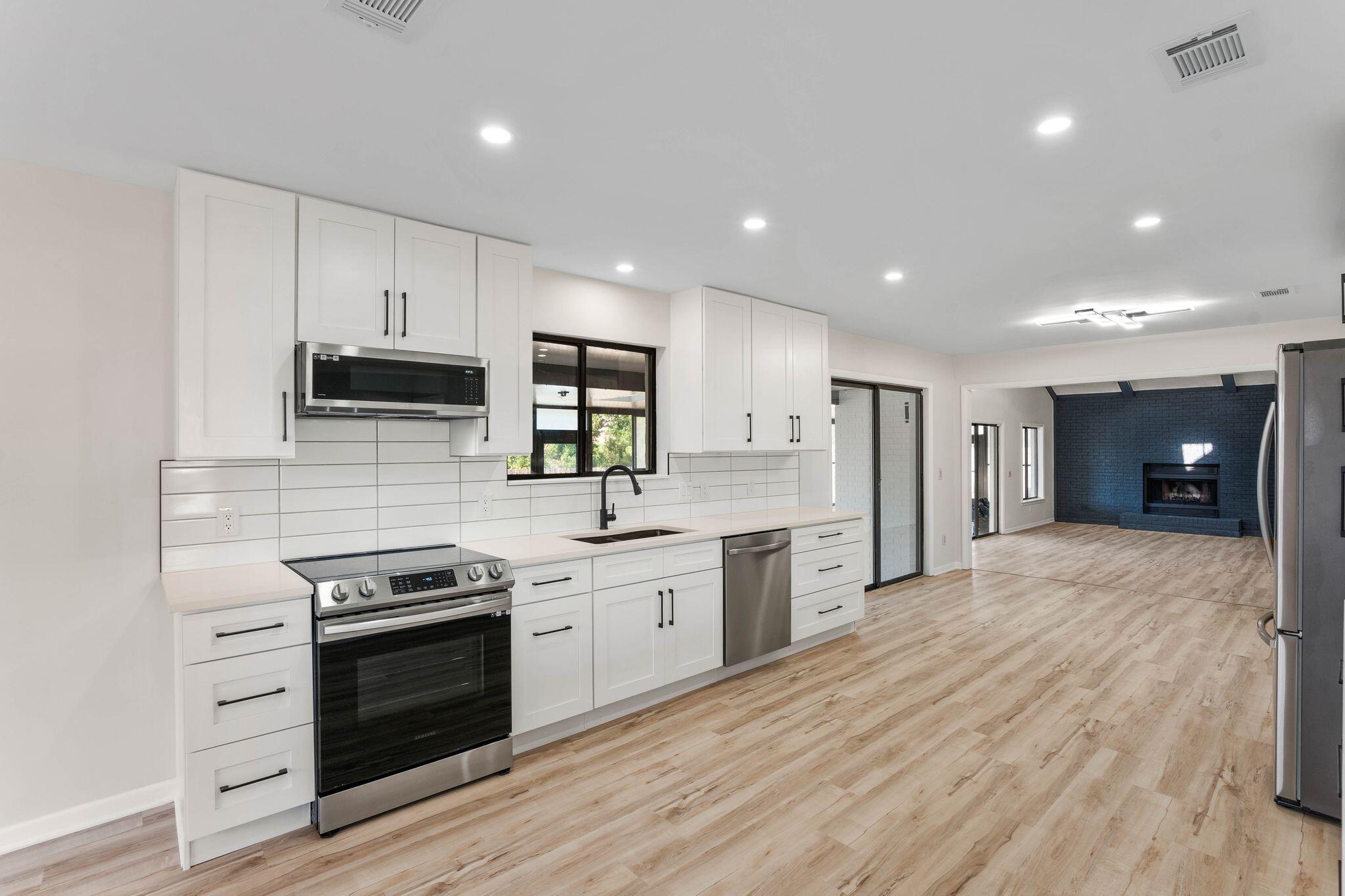 KINGS RANCH - Residential