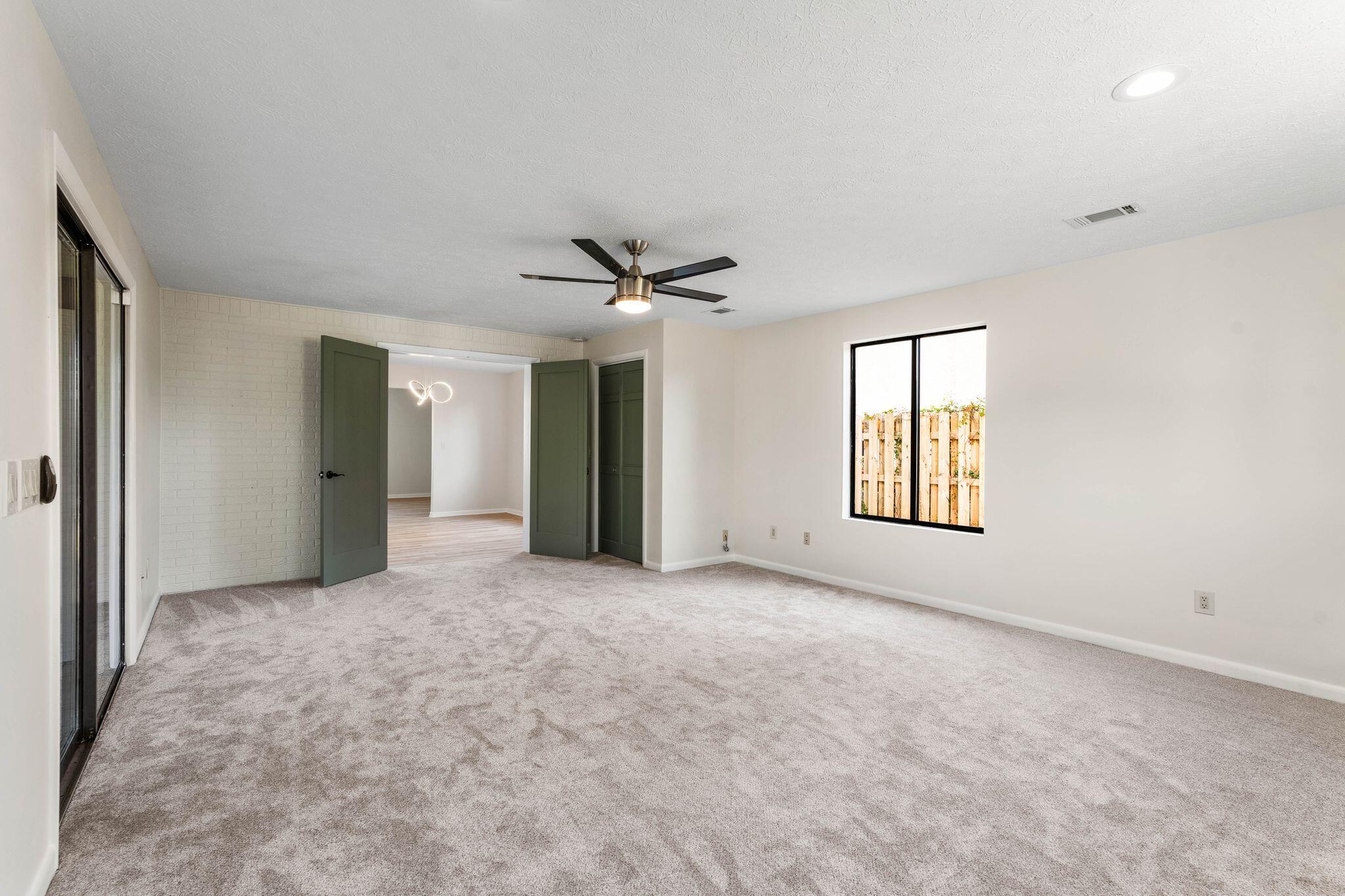 KINGS RANCH - Residential