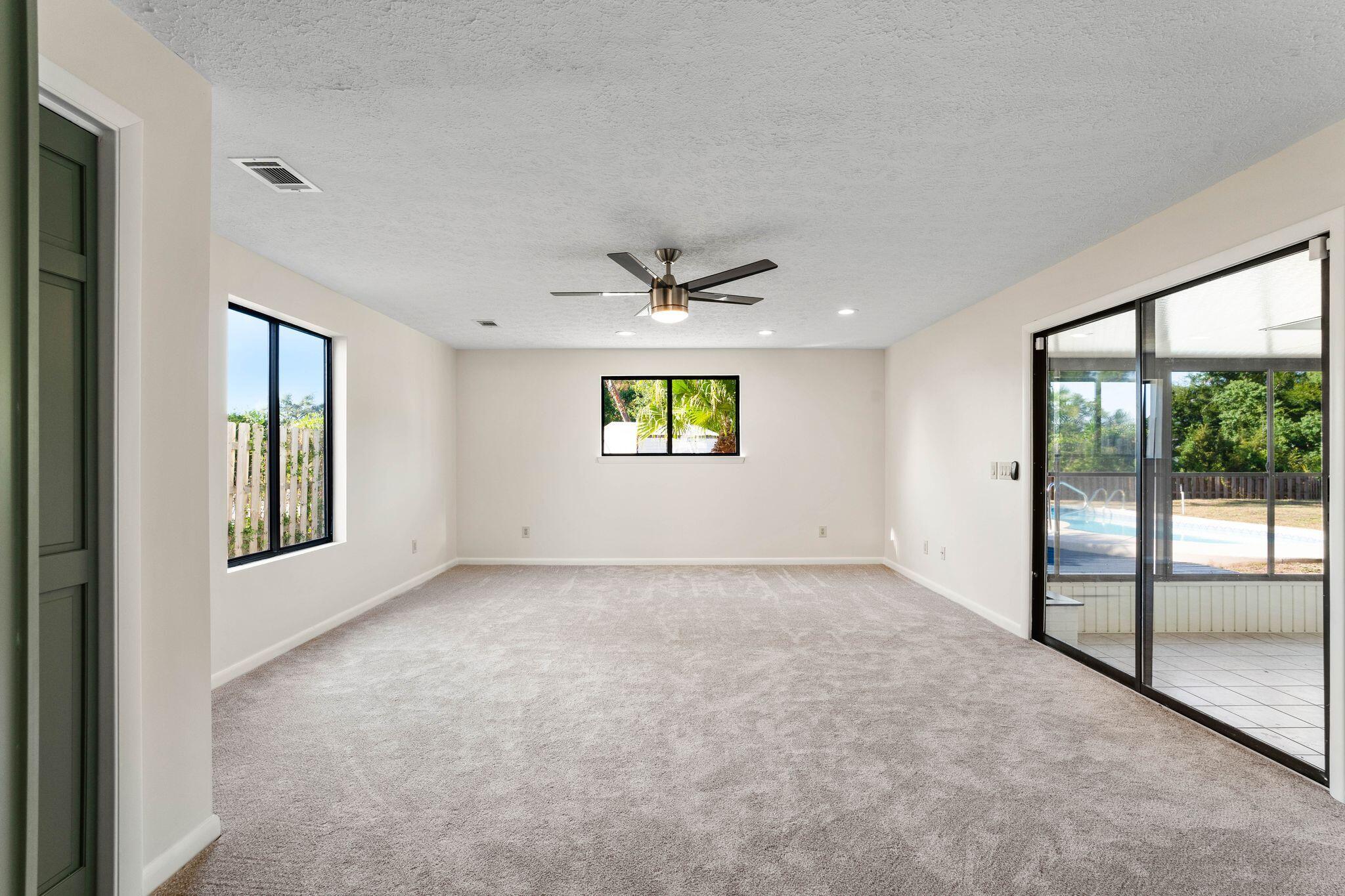 KINGS RANCH - Residential