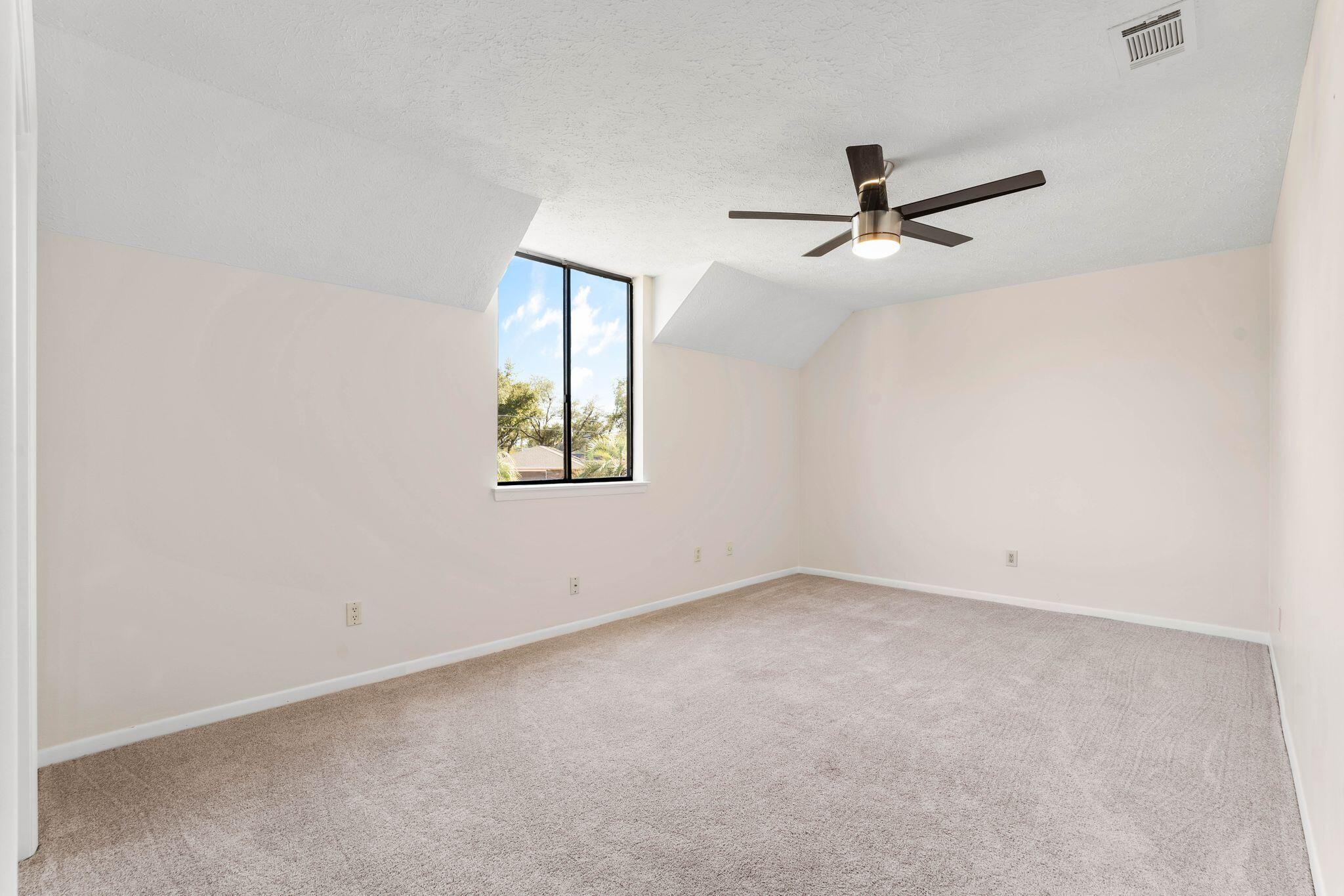 KINGS RANCH - Residential