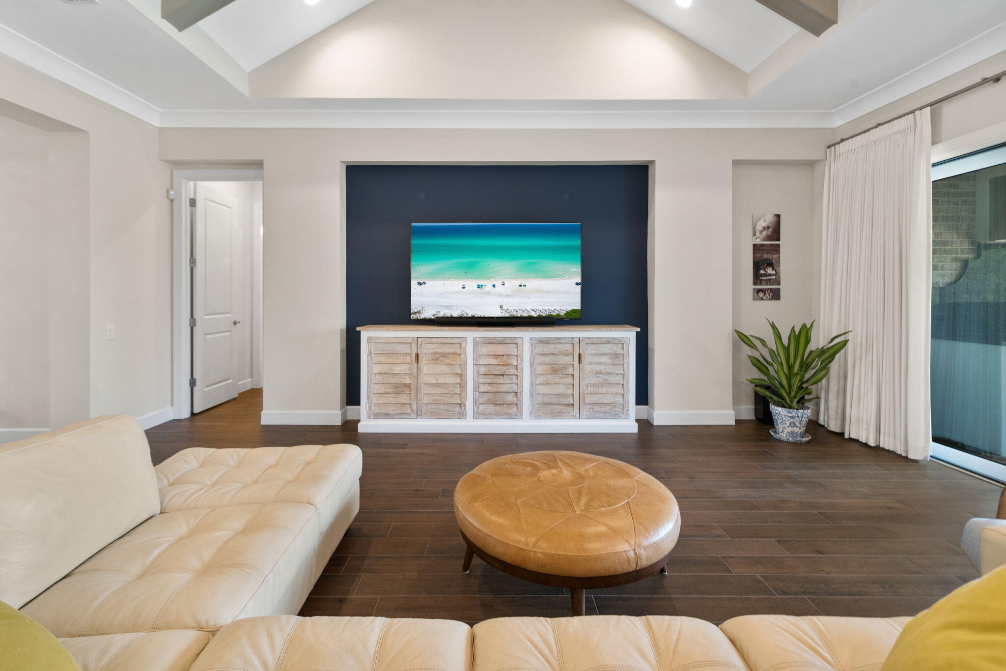 Cove Pointe - Residential