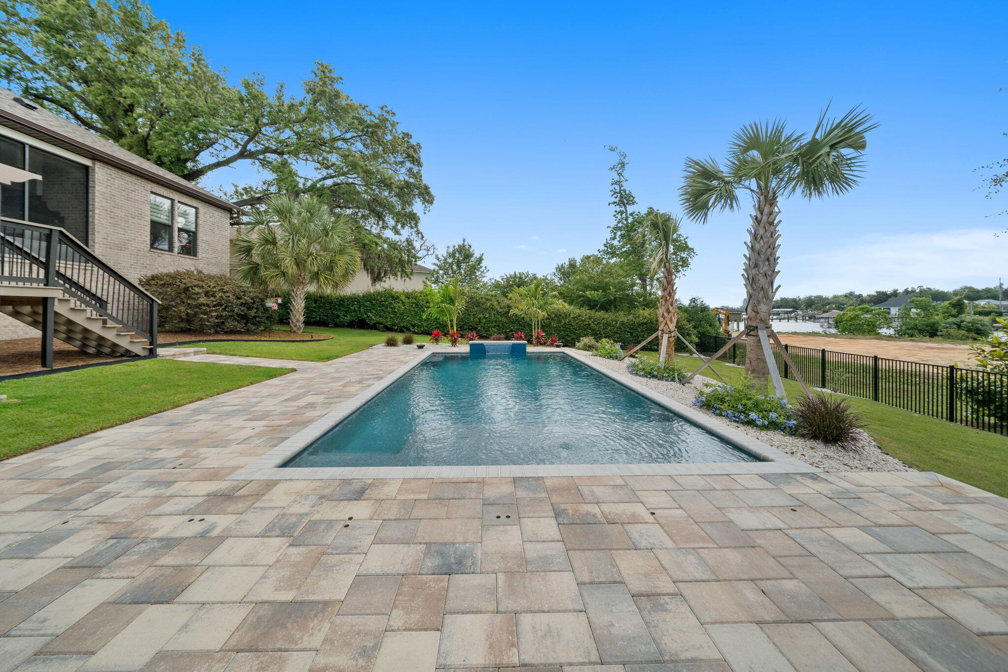 Cove Pointe - Residential