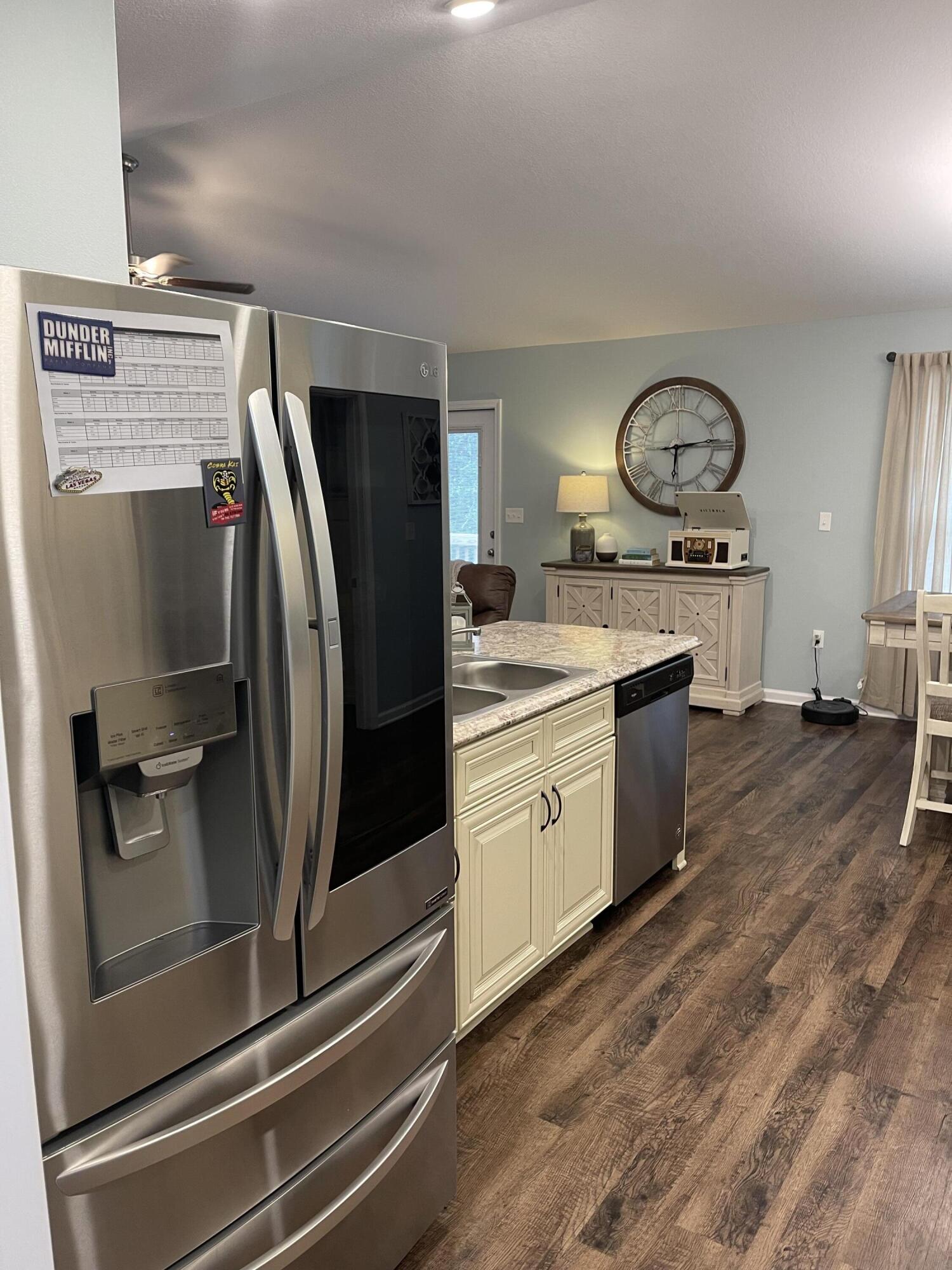 LOT 1 BLK C COUNTRY CLUB EST UNIT 1 - Residential