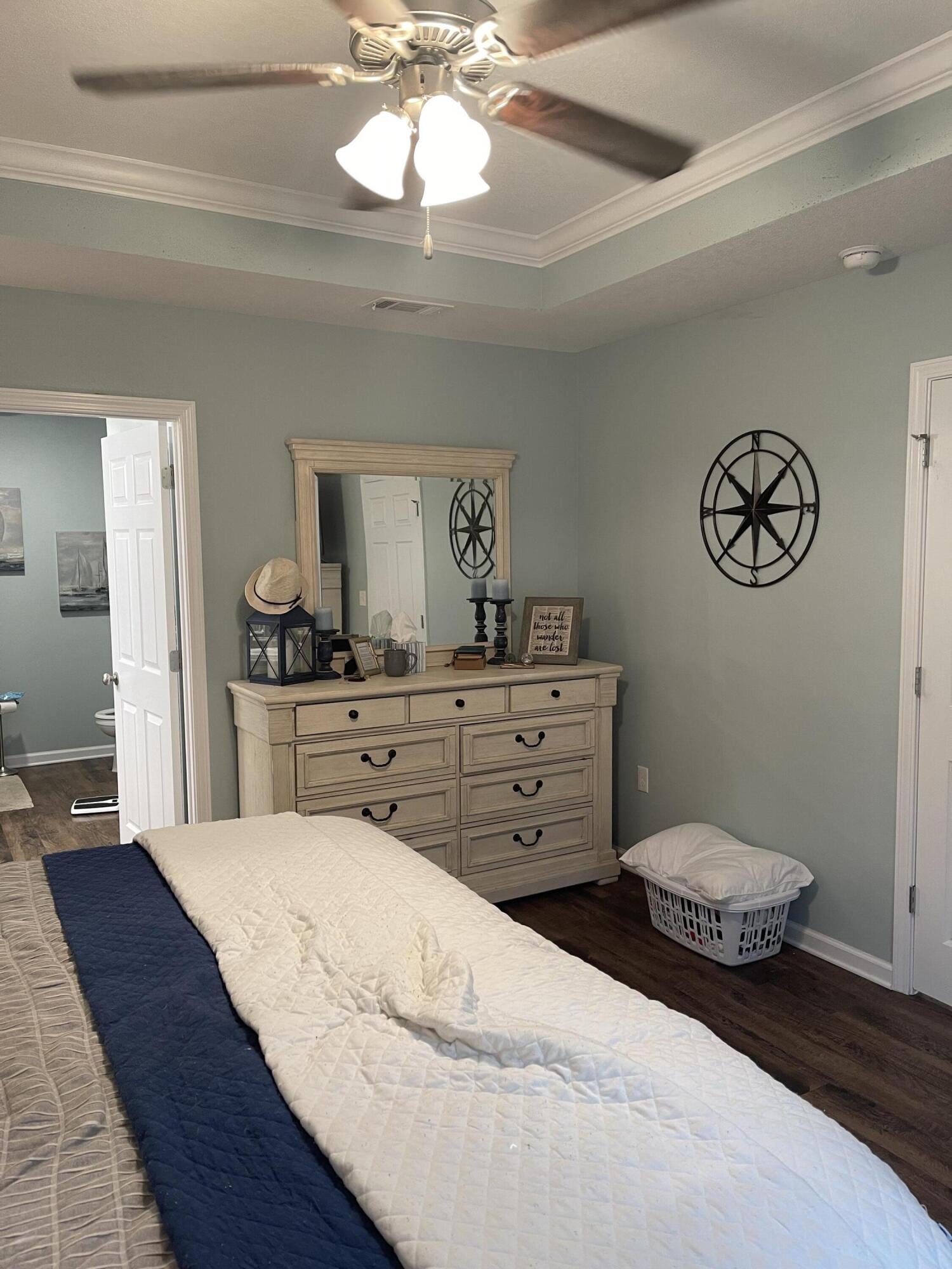 LOT 1 BLK C COUNTRY CLUB EST UNIT 1 - Residential