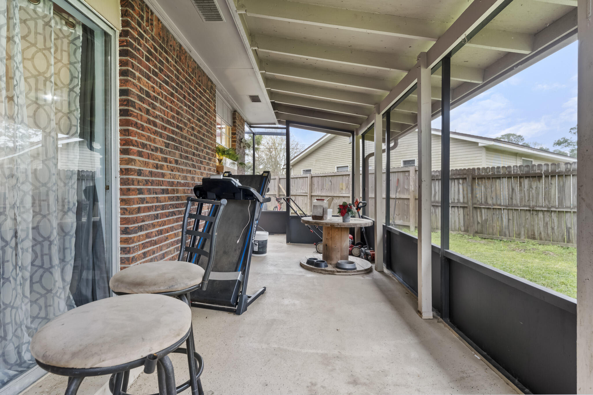 PINE MEADOWS - Residential