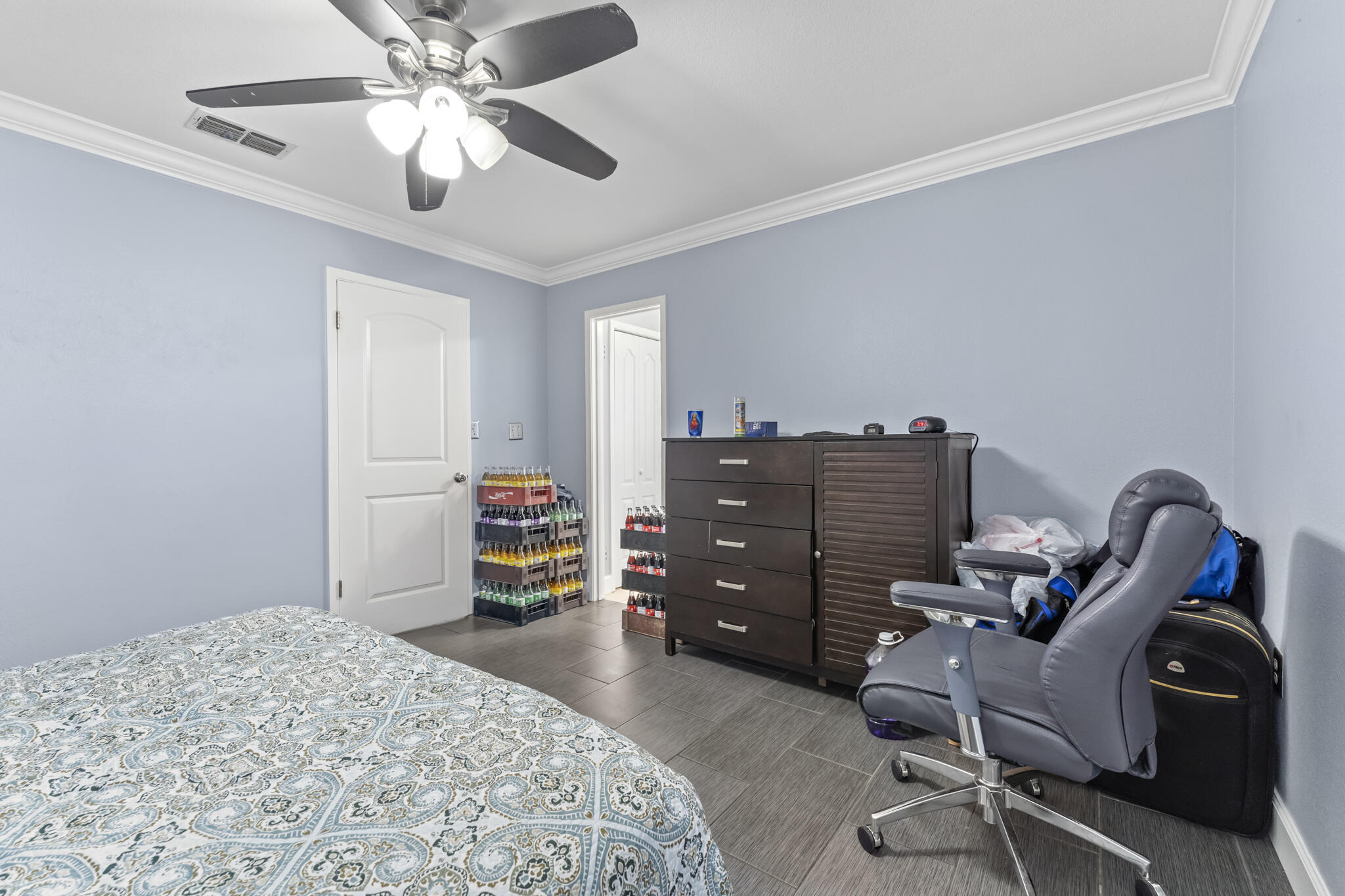 PINE MEADOWS - Residential