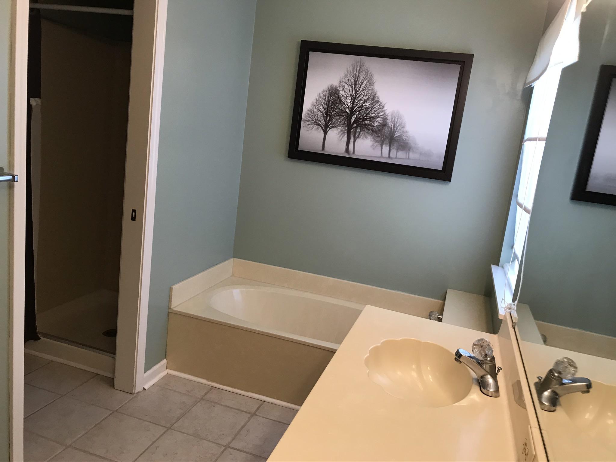 CEDAR RIDGE PH 9 - Residential Lease