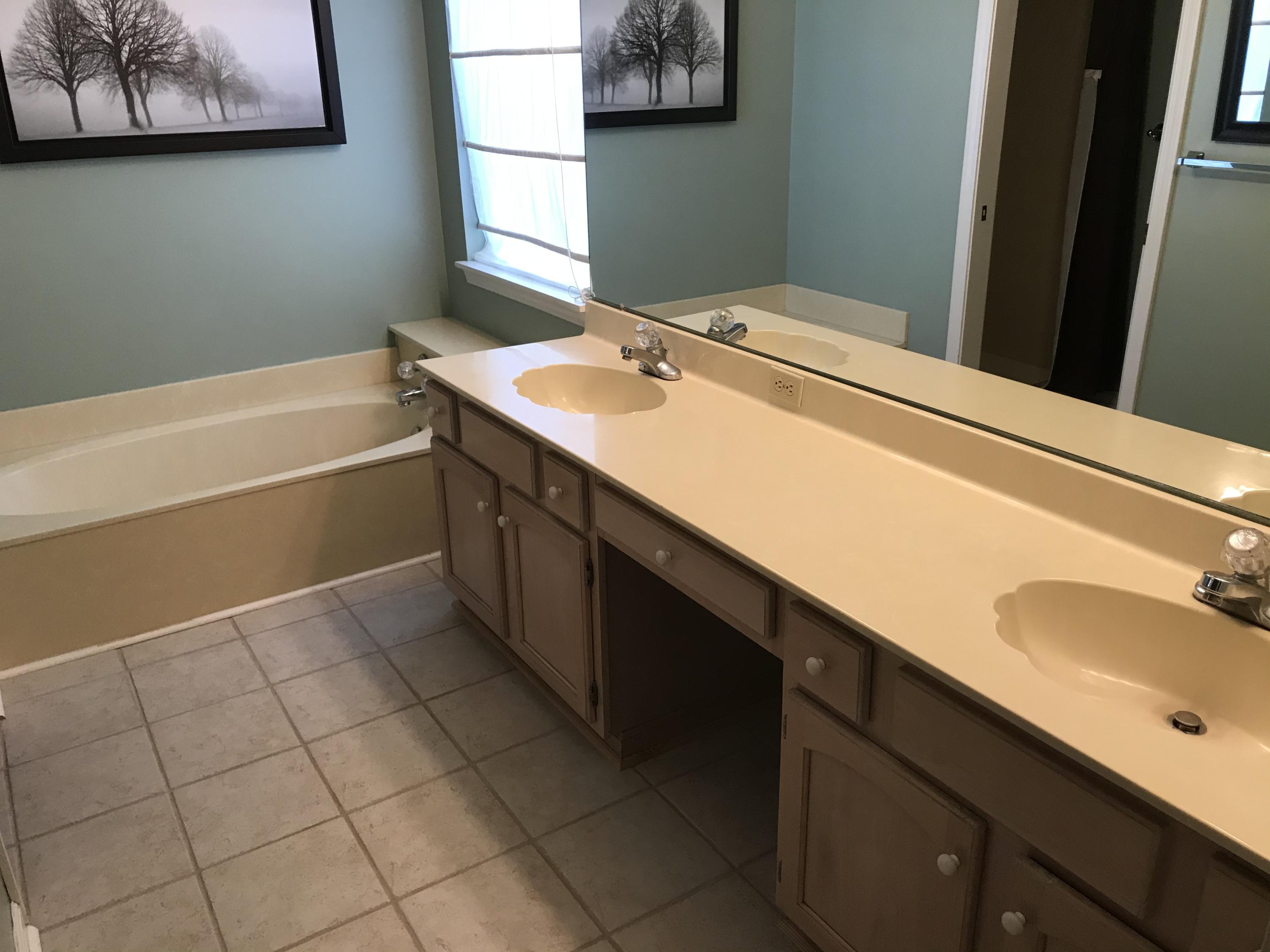 CEDAR RIDGE PH 9 - Residential Lease