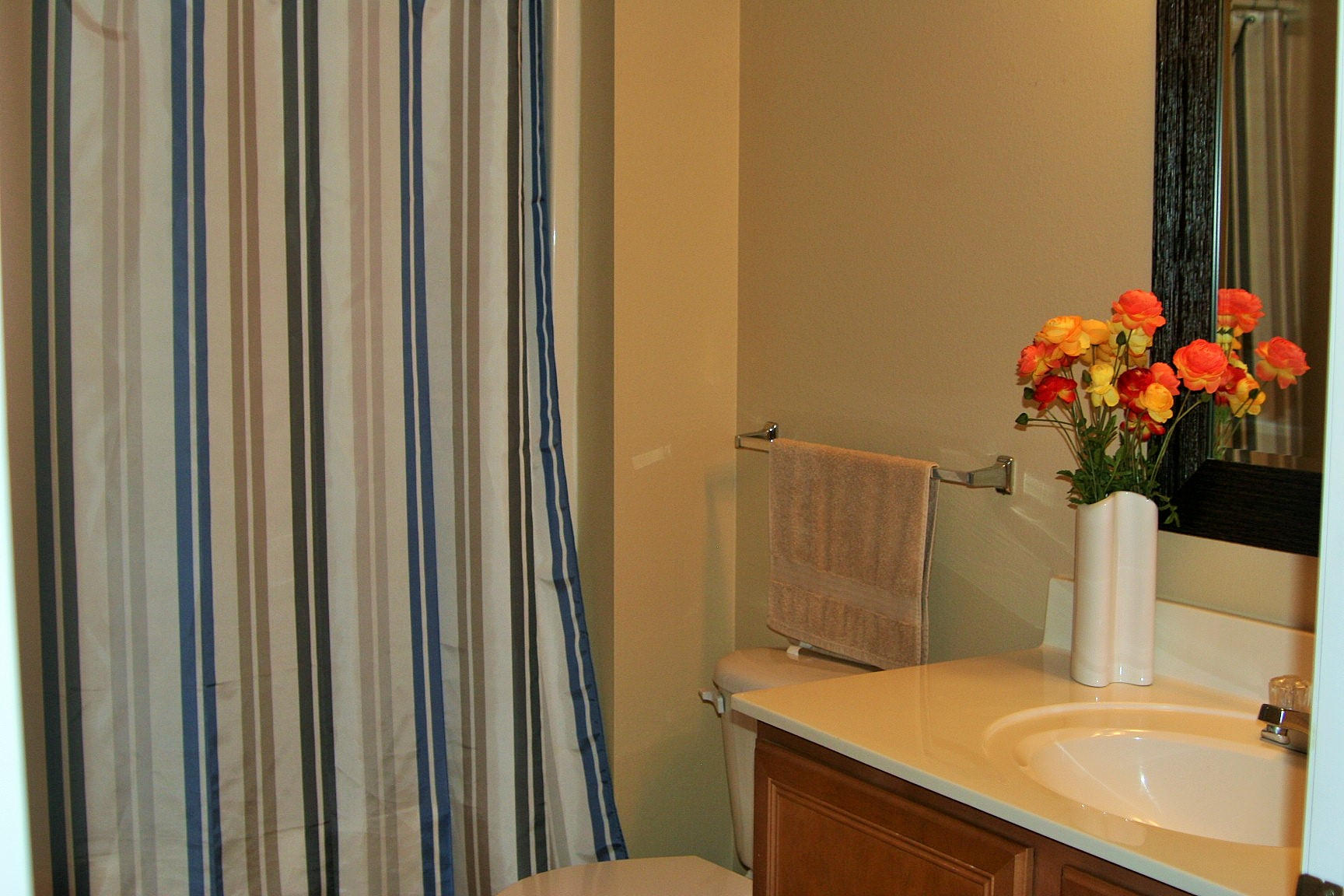 BAYSIDE - Residential Lease