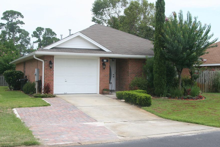 CHECK OUT THIS GORGEOUS HOME IN BAYSIDE. COME ENJOY THE GOOD LIFE,AMENITIES INCLUDE FISHING PIER, POOL, TENNIS COURT, AND MINUTES TO THE GULF OF MEXICO,AND OUTSTANDING SHOPPING AND FINE DINING.THIS HOME HAS A FENCED IN YARD AREA
 
 
 
 
 
 
 
 
 
 
 
 
 
 
 
 
 
AVAILABLE APRIL 6,2018
CHECK OUT THIS GORGEOUS HOME IN BAYSIDE WITH 3 BEDROOMS, 2 BATH. COME ENJOY THE GOOD LIFE...AMENITIES INCLUDE FISHING PIER, POOL, TENNIS COURT. MINUTES TO THE GULF OF MEXICO, AND OUTSTANDING SHOPPING AND FINE DINING.THIS HOME HAS A FENCED IN YARD AREA AND A GREAT SCREENED IN PORCH.
NO SMOKING,
PLEASE CALL THE OFFICE Back Stage Realty TO VIEW PROPERTY
IF YOU WOULD LIKE TO APPLY GO TO www.backstagerealty.com and click on the rentals tab