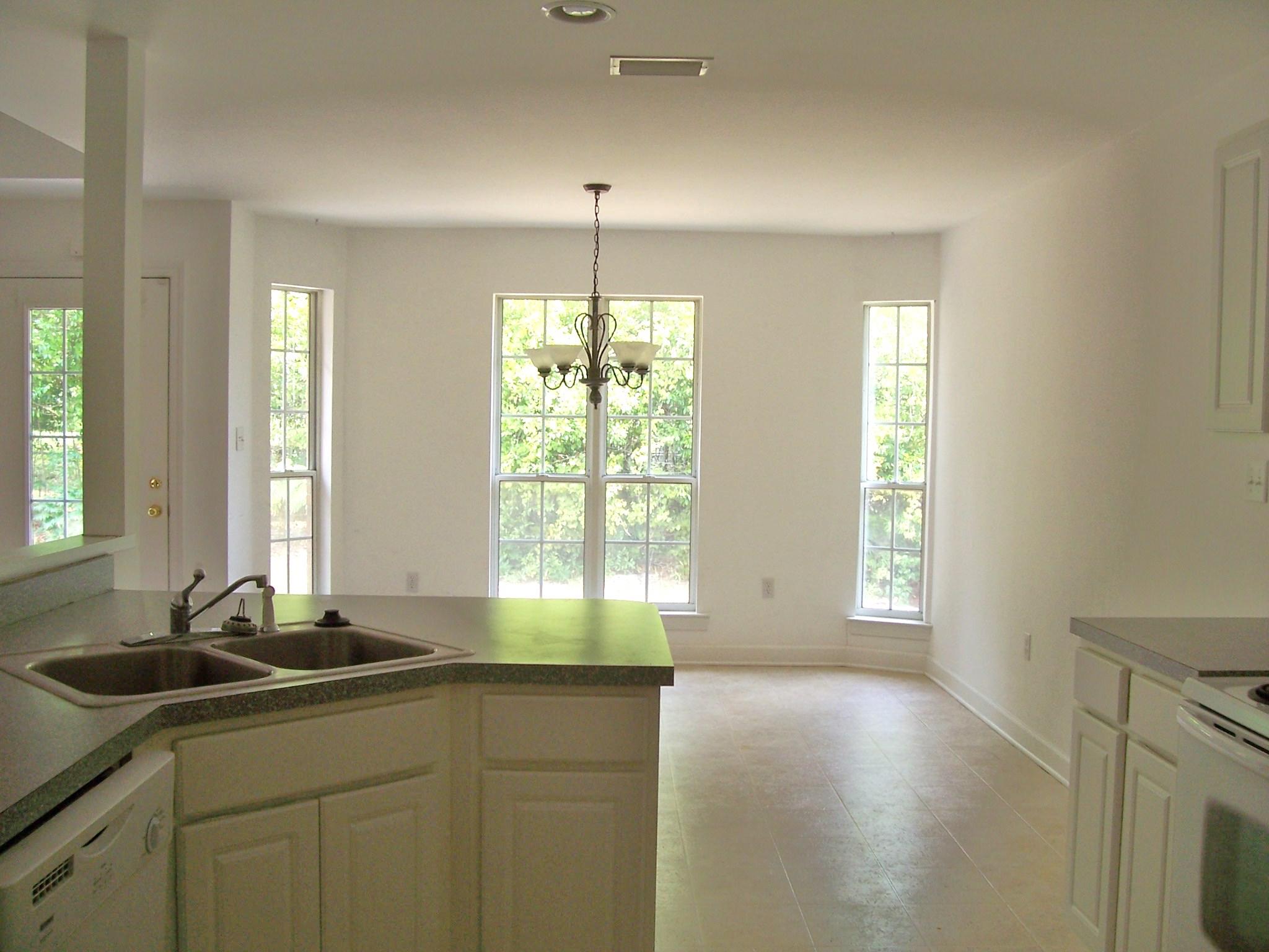 BULLOCK ESTATES - Residential Lease