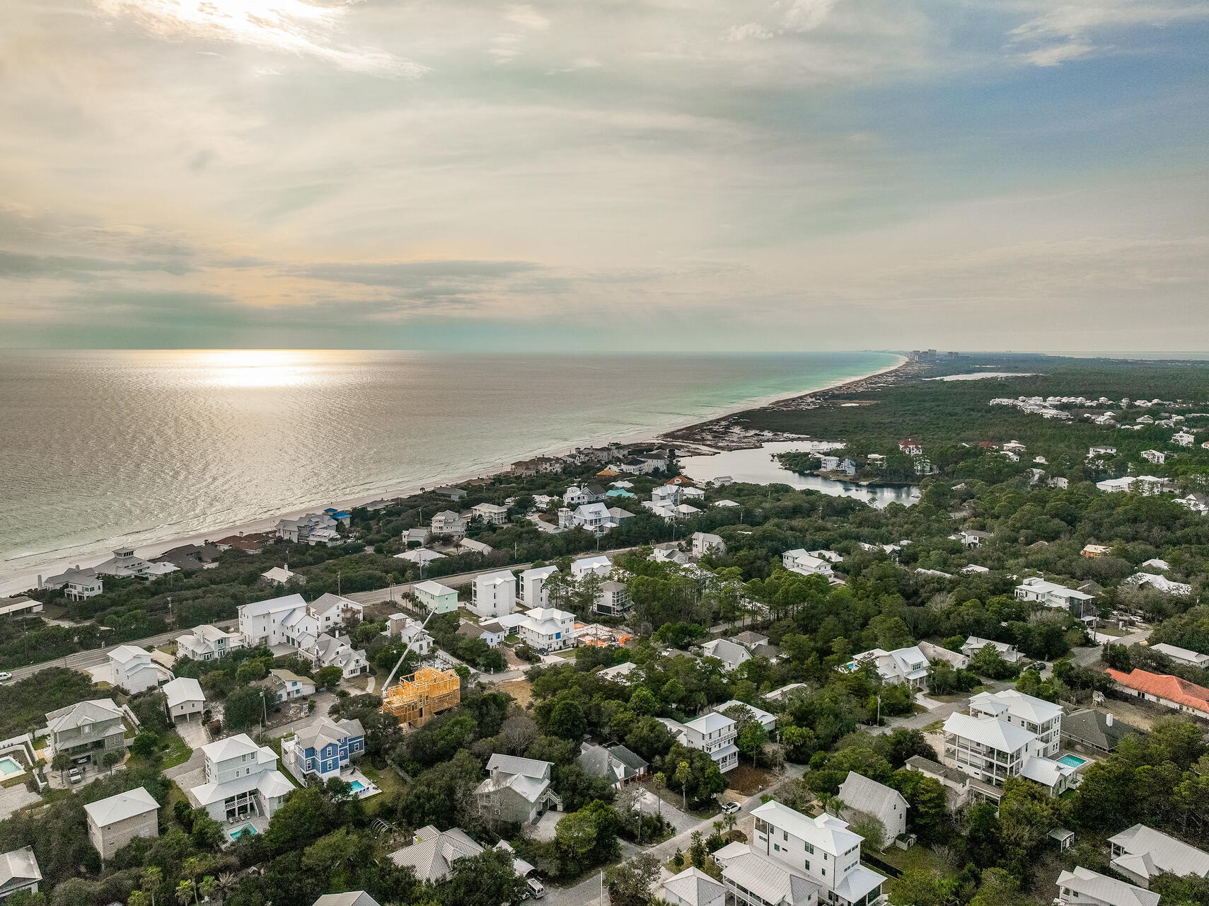 BEACH HIGHLAND - Residential