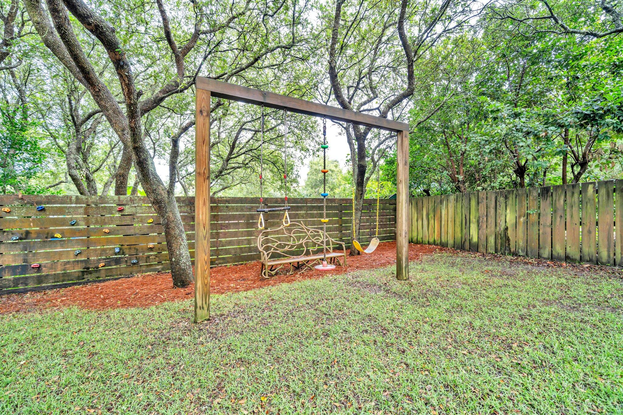 BEACH HIGHLAND 1ST ADD - Residential