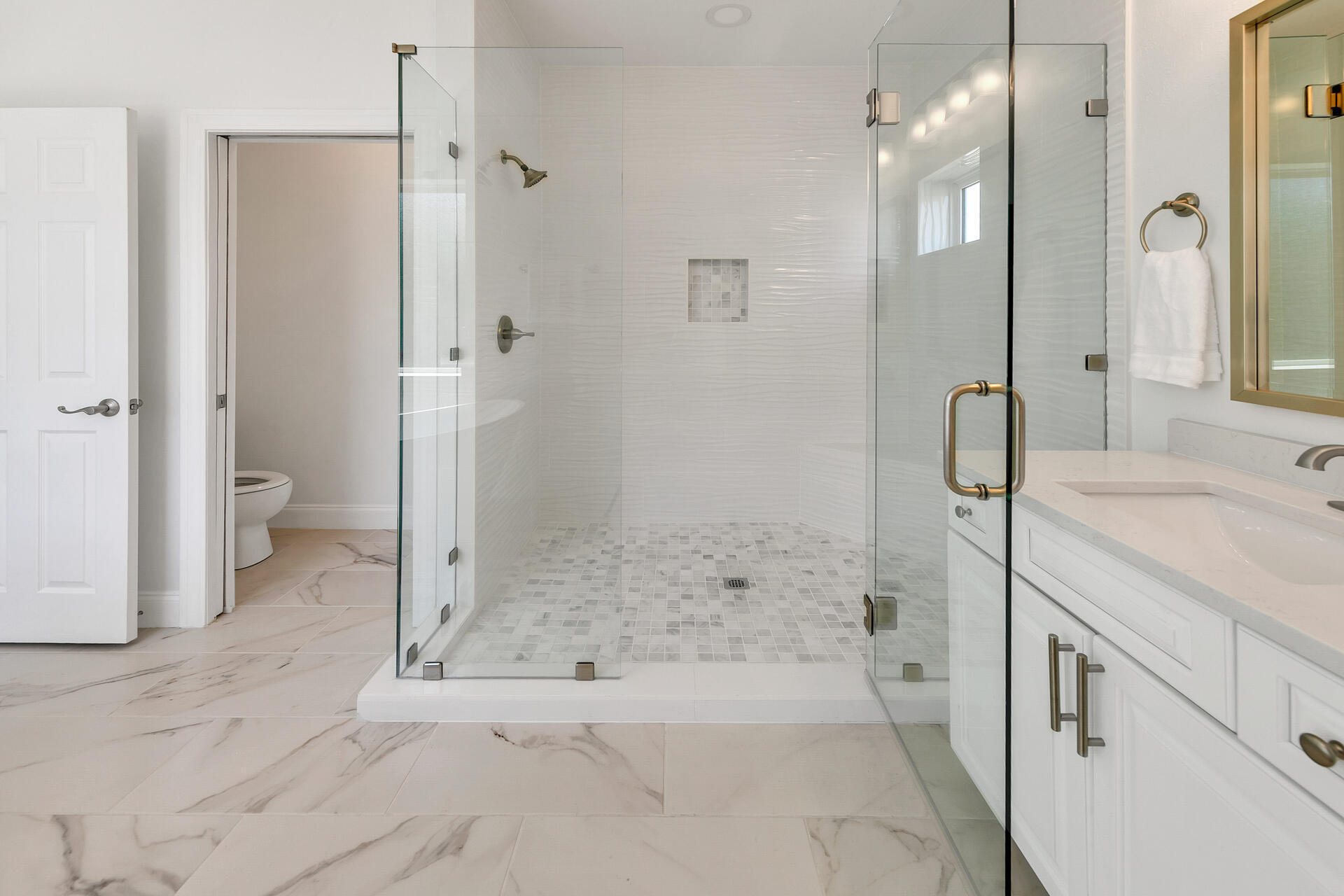 VILLAGE AT BLUE MOUNTAIN BEACH - Residential