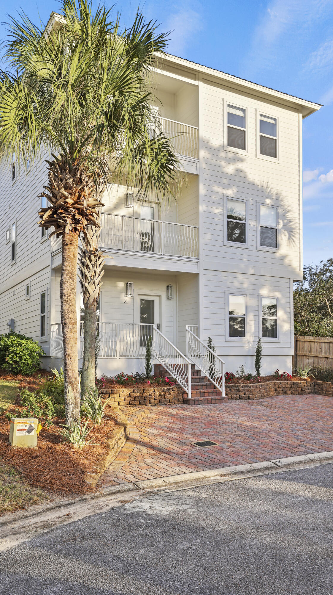 VILLAGE AT BLUE MOUNTAIN BEACH - Residential