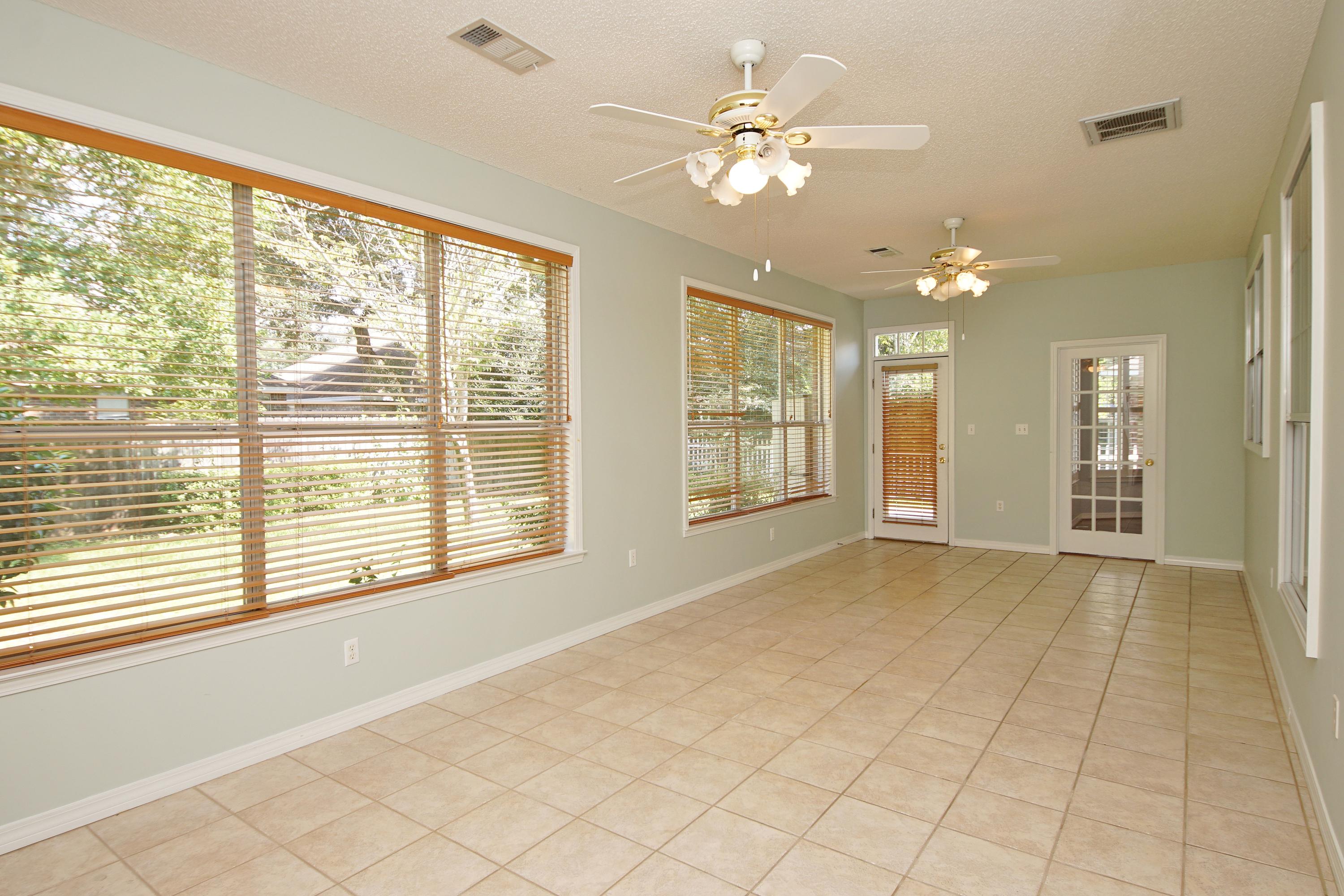 MAGNOLIA FOREST S/D - Residential