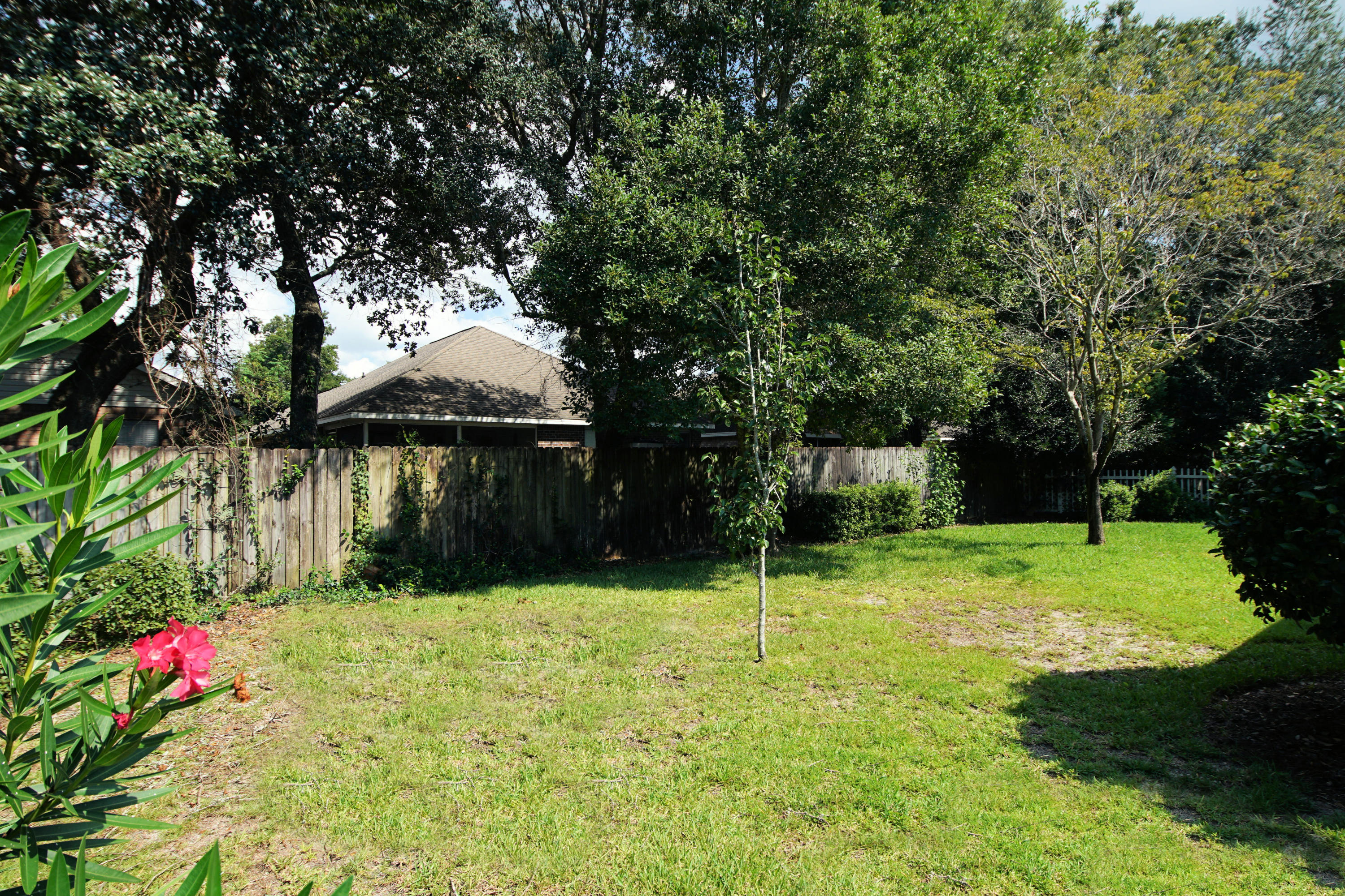 MAGNOLIA FOREST S/D - Residential