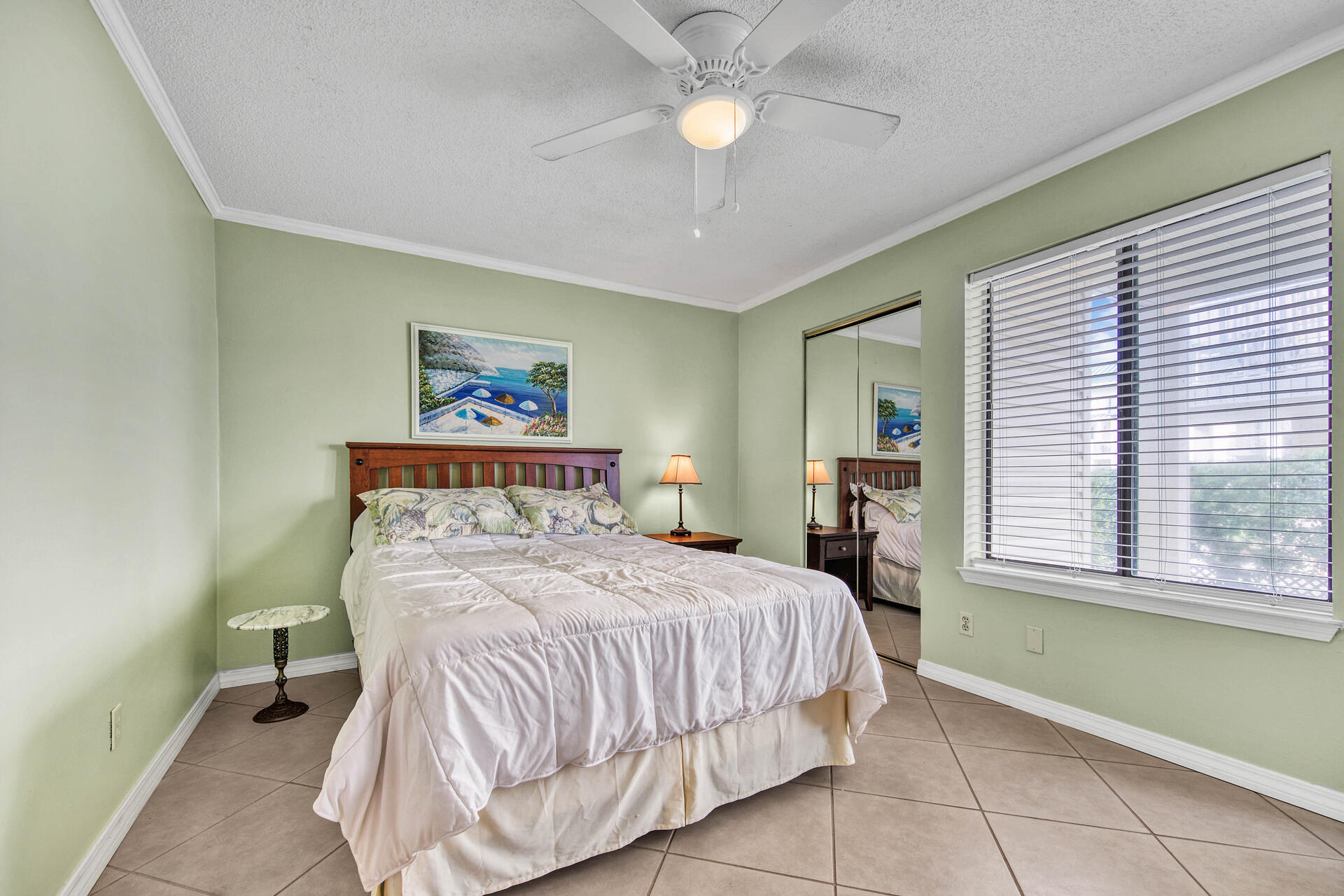 SANDPRINTS CONDO - Residential