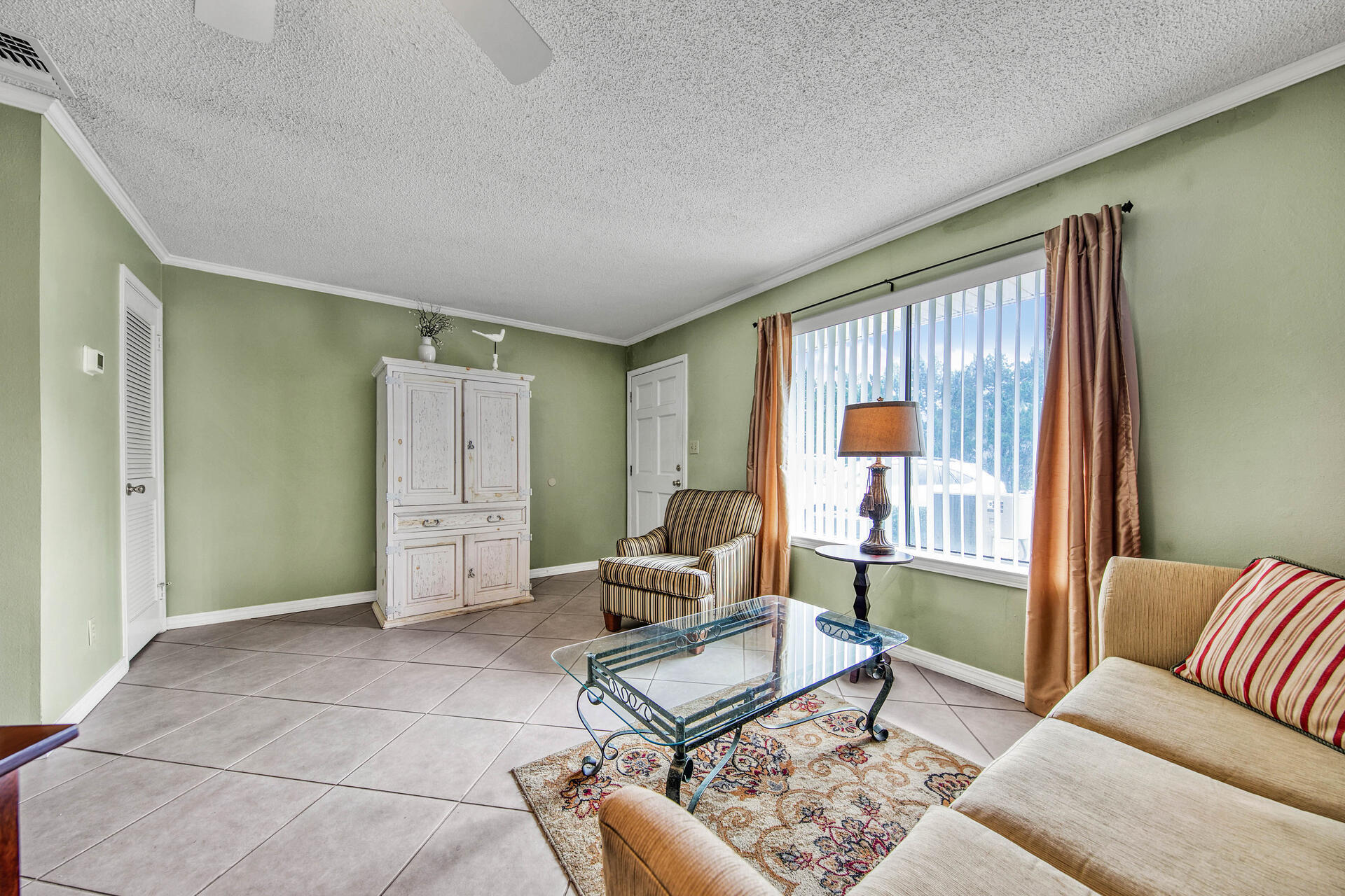 SANDPRINTS CONDO - Residential