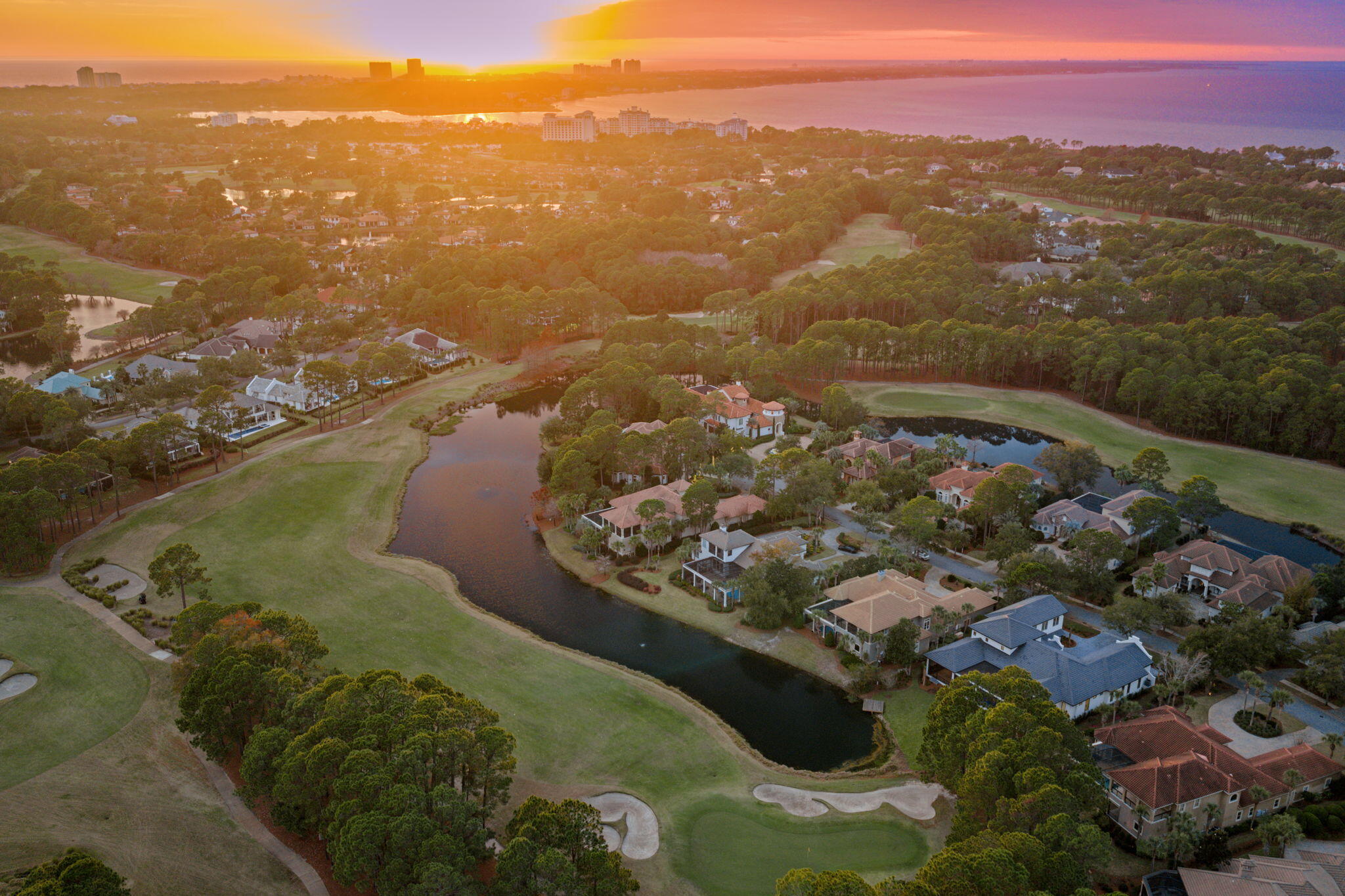 BURNT PINE - Residential