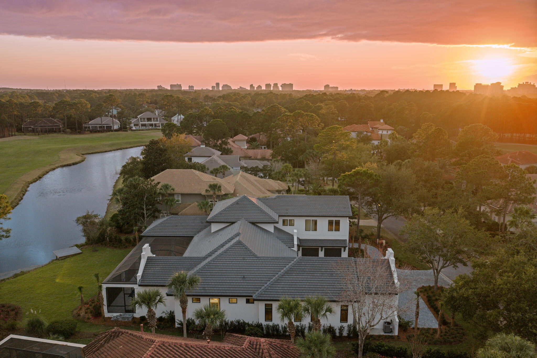 BURNT PINE - Residential