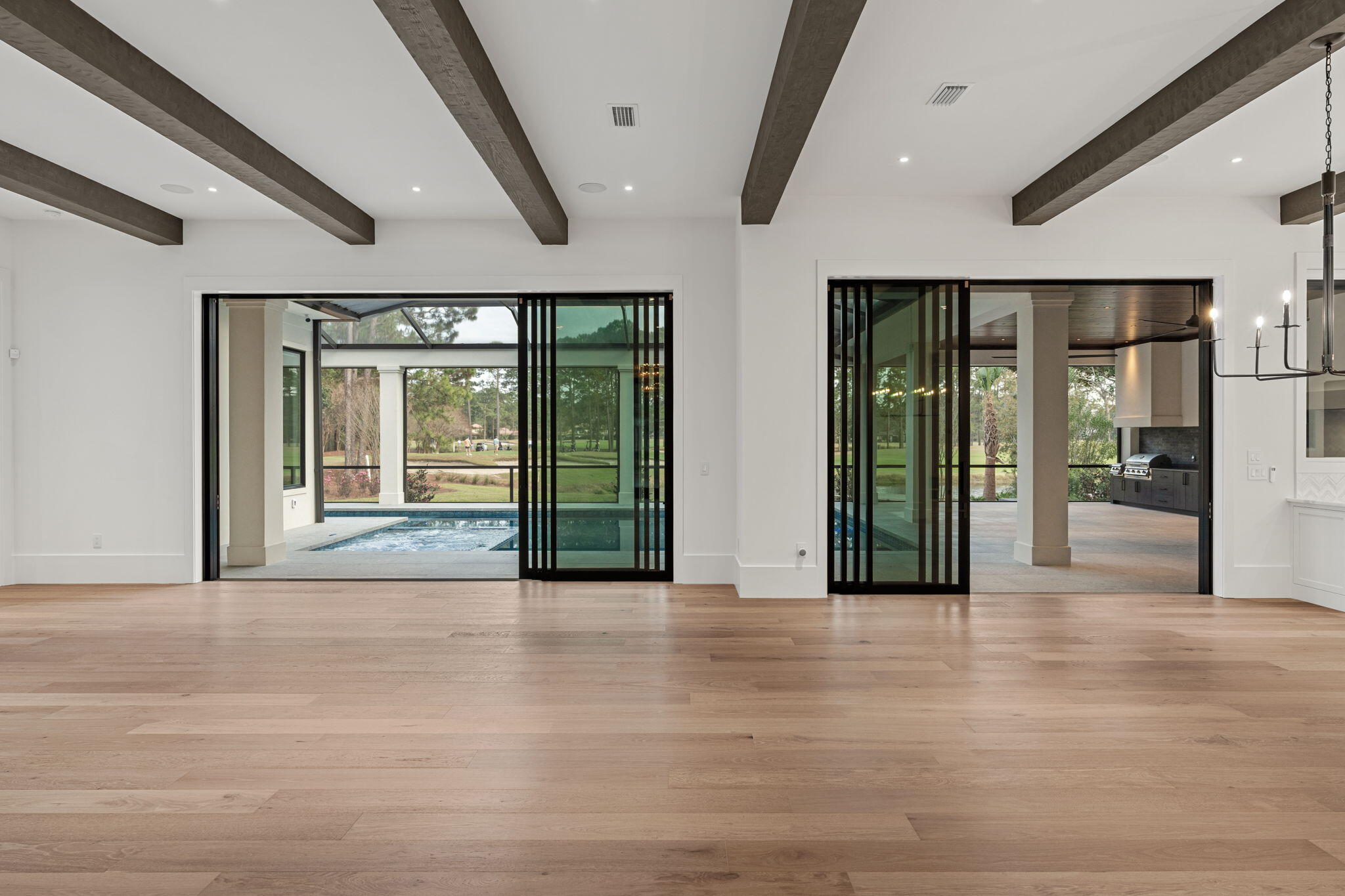 BURNT PINE - Residential