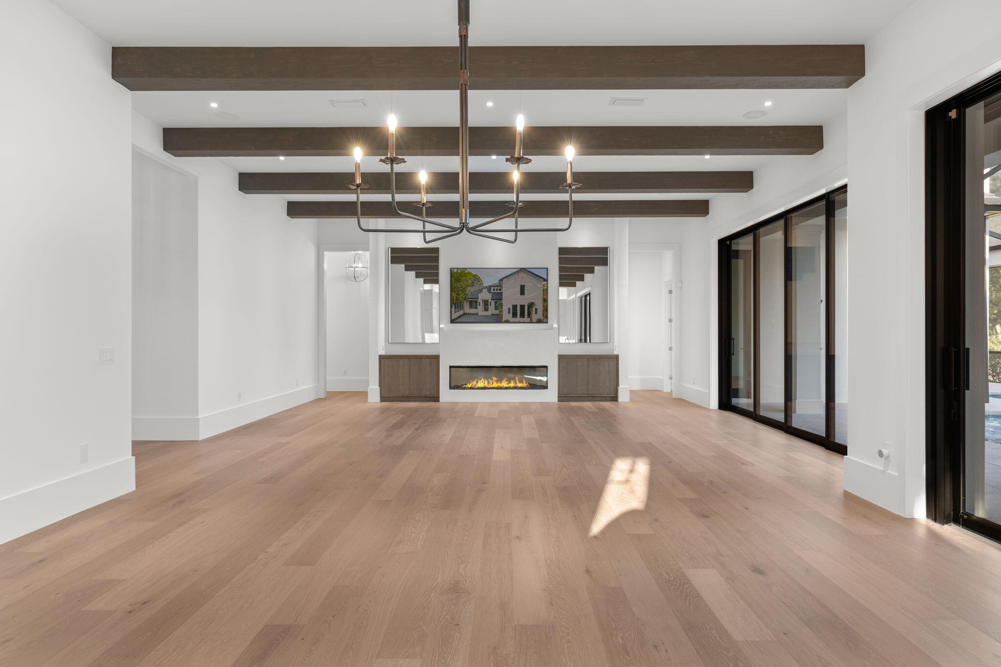 BURNT PINE - Residential