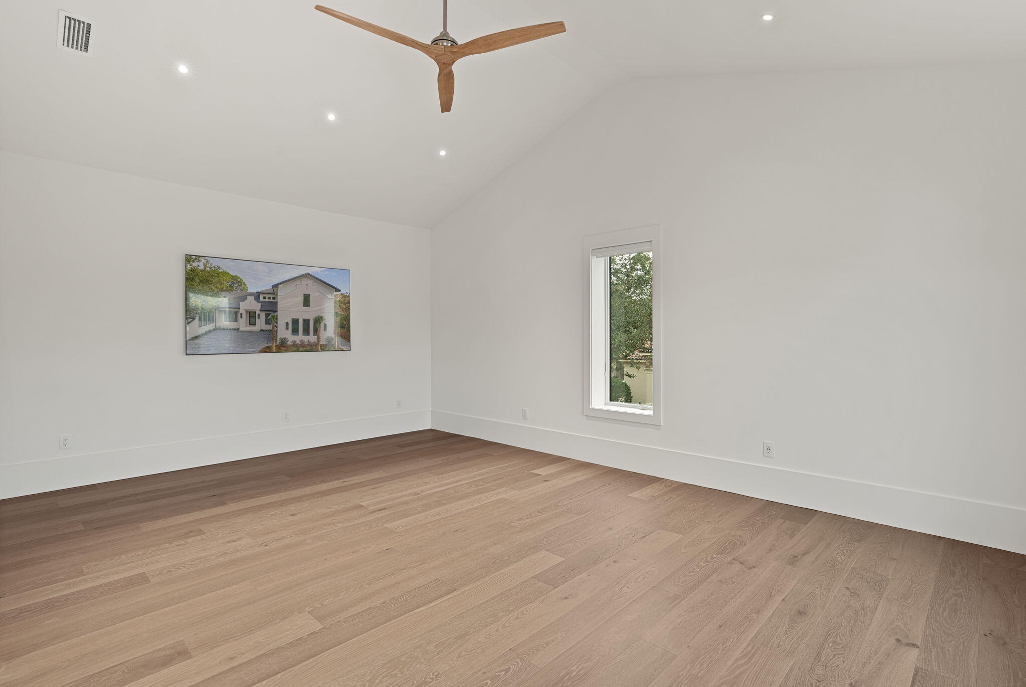 BURNT PINE - Residential