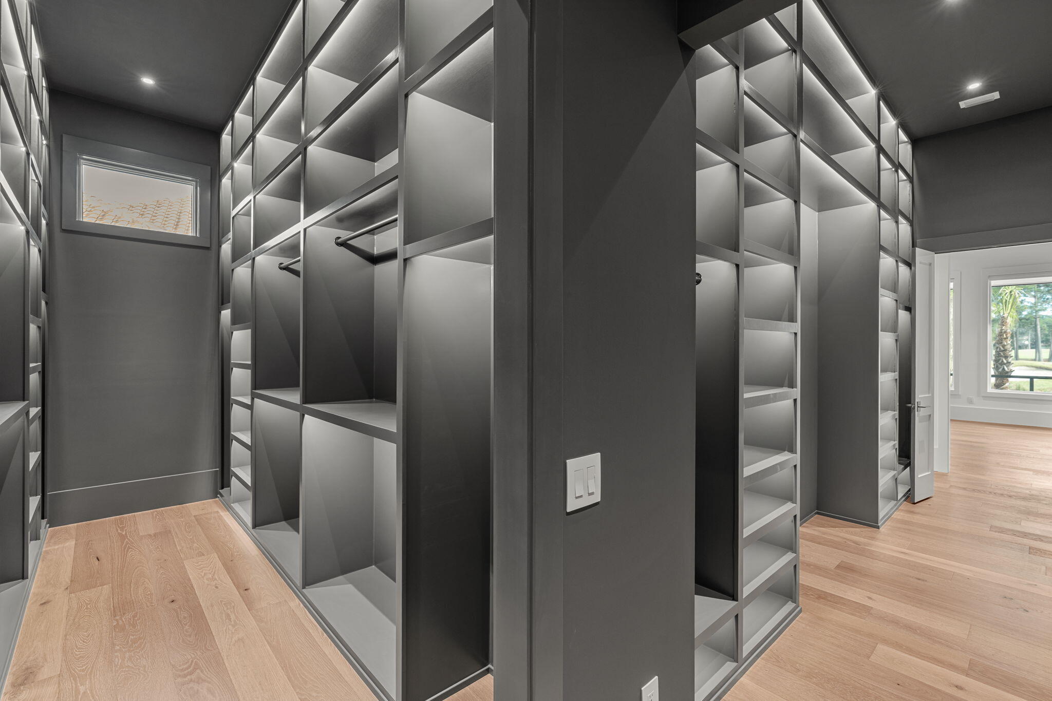 BURNT PINE - Residential