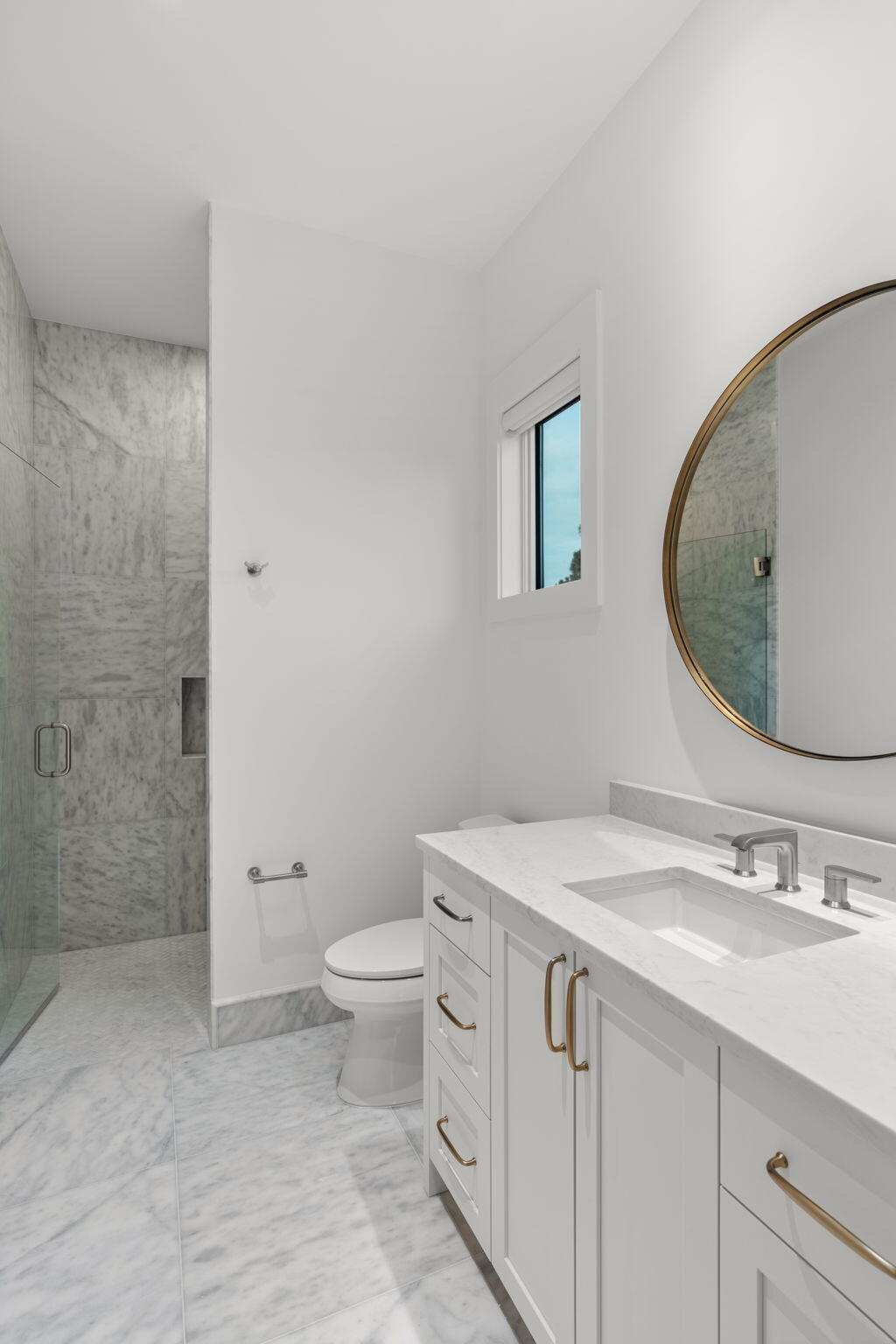 BURNT PINE - Residential