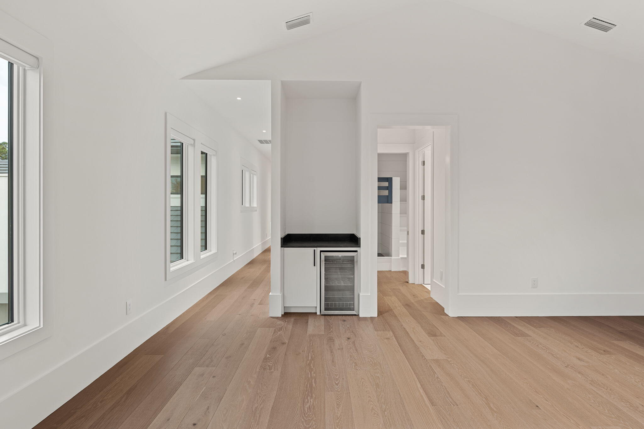 BURNT PINE - Residential