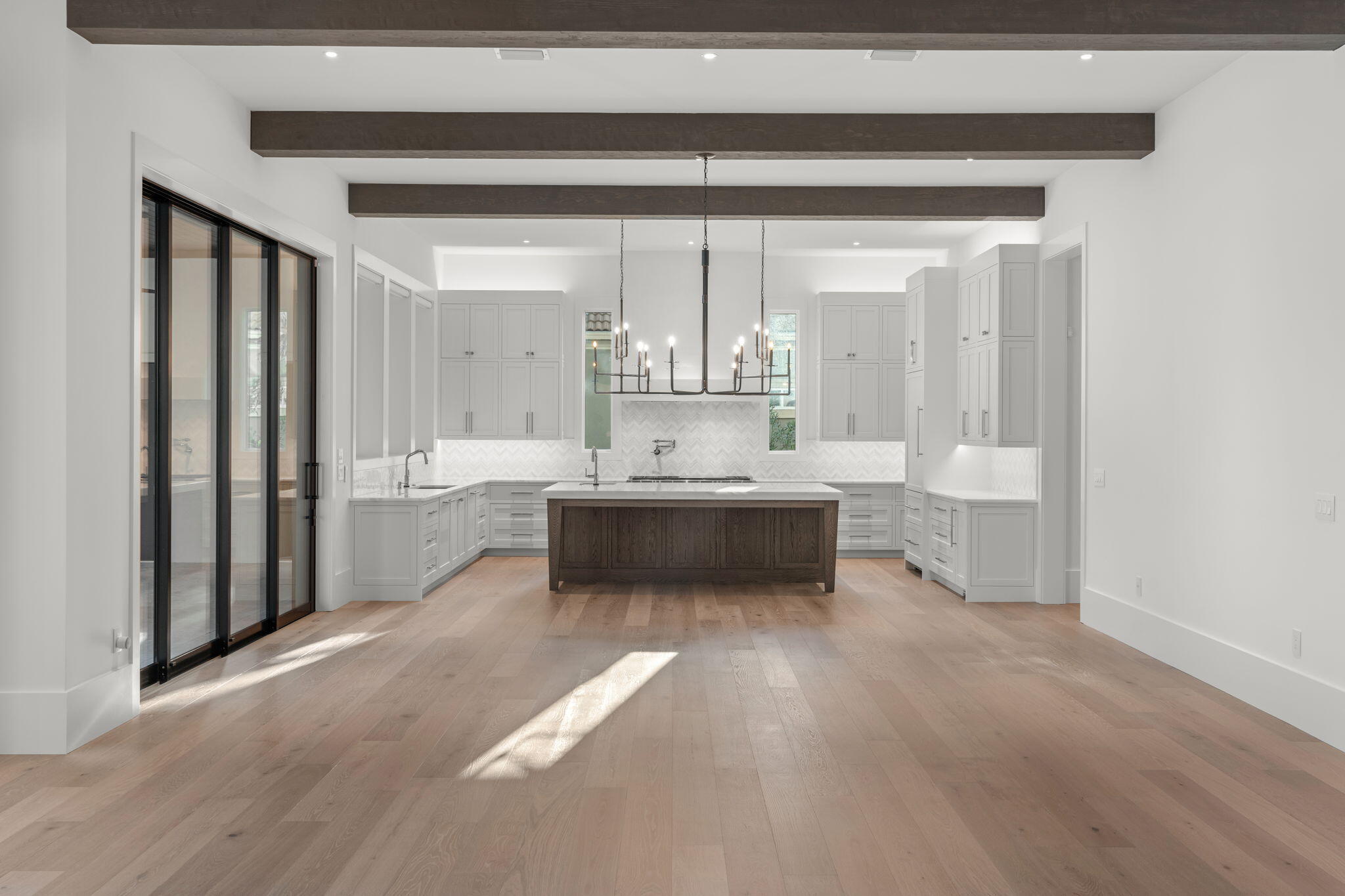 BURNT PINE - Residential