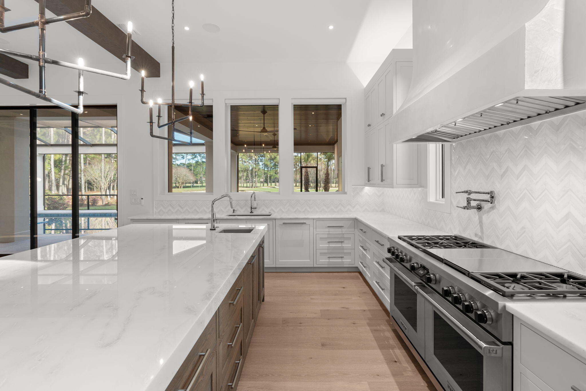 BURNT PINE - Residential