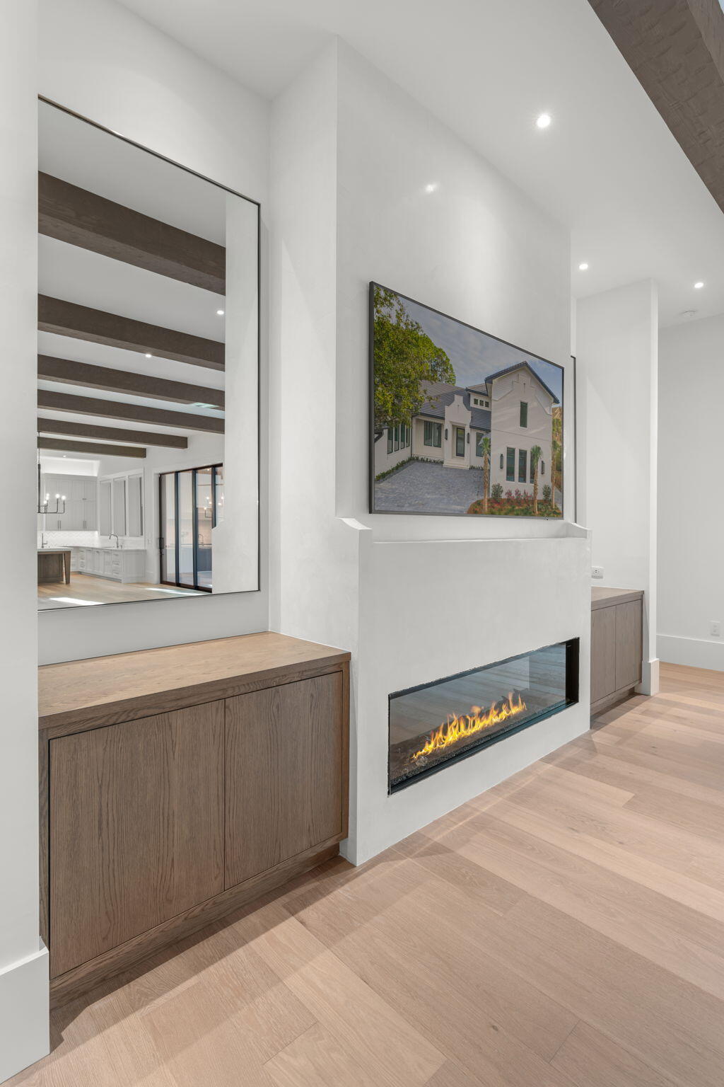 BURNT PINE - Residential