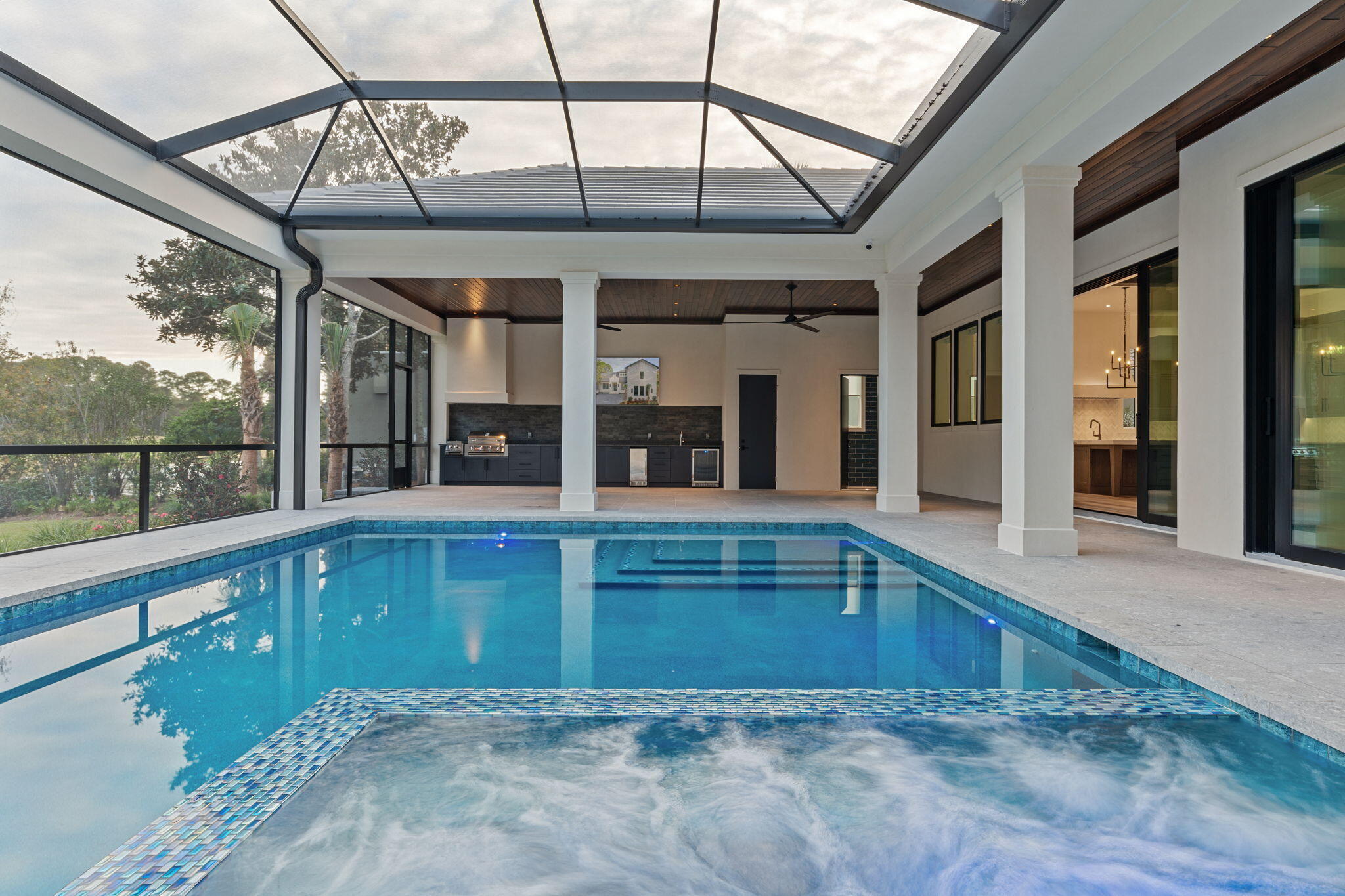 BURNT PINE - Residential