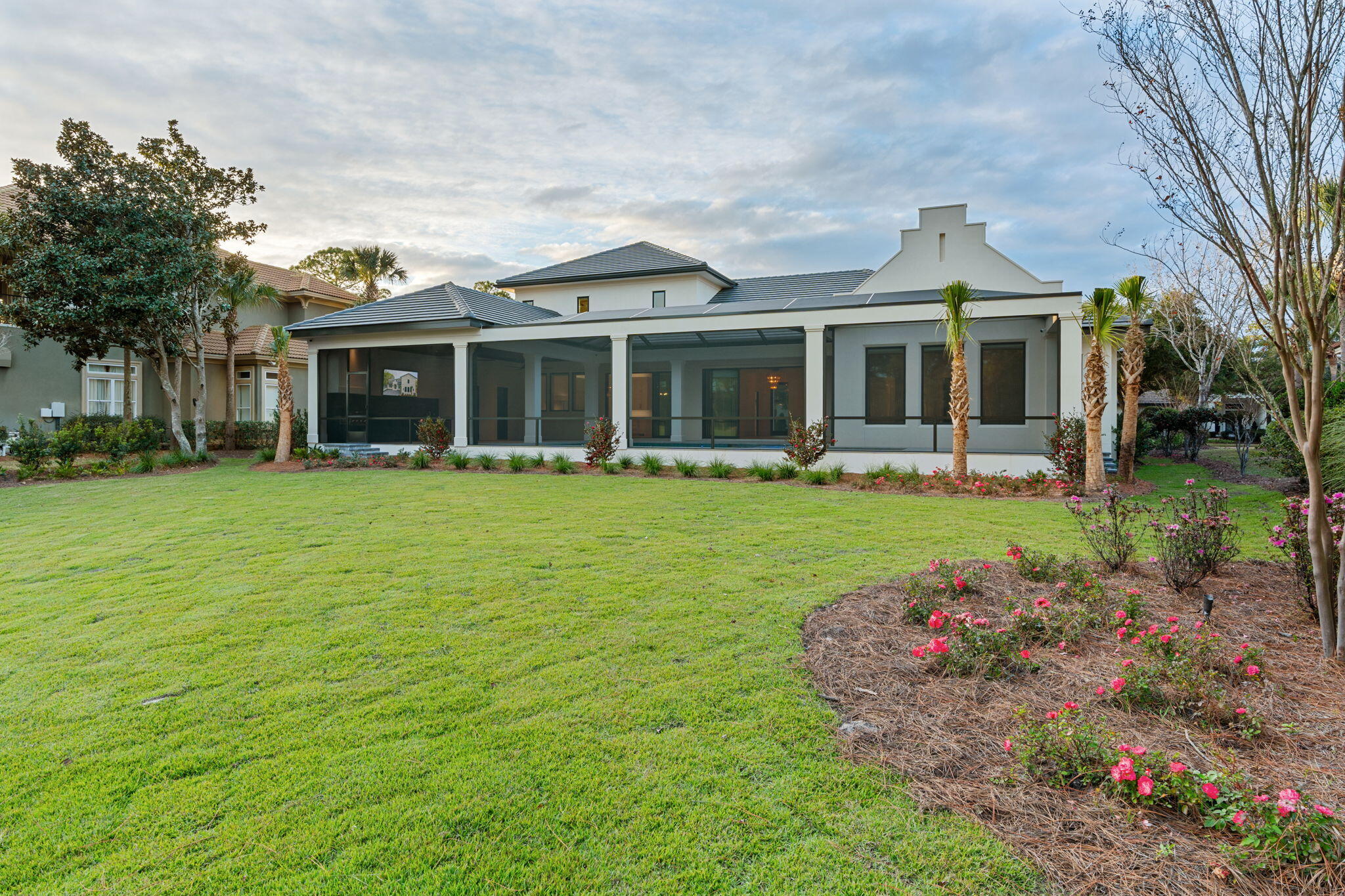 BURNT PINE - Residential