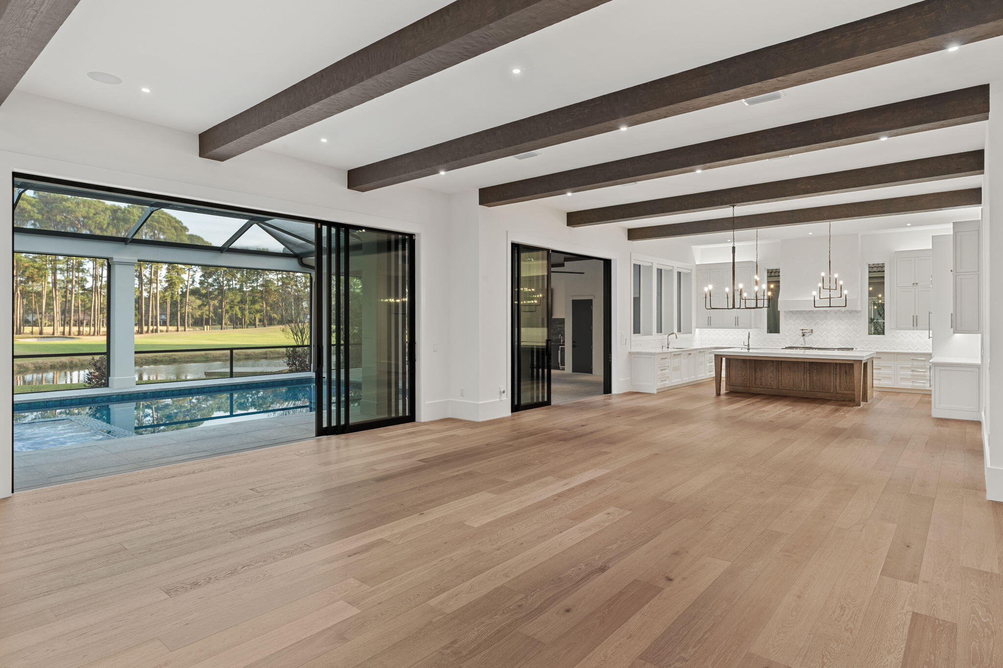 BURNT PINE - Residential