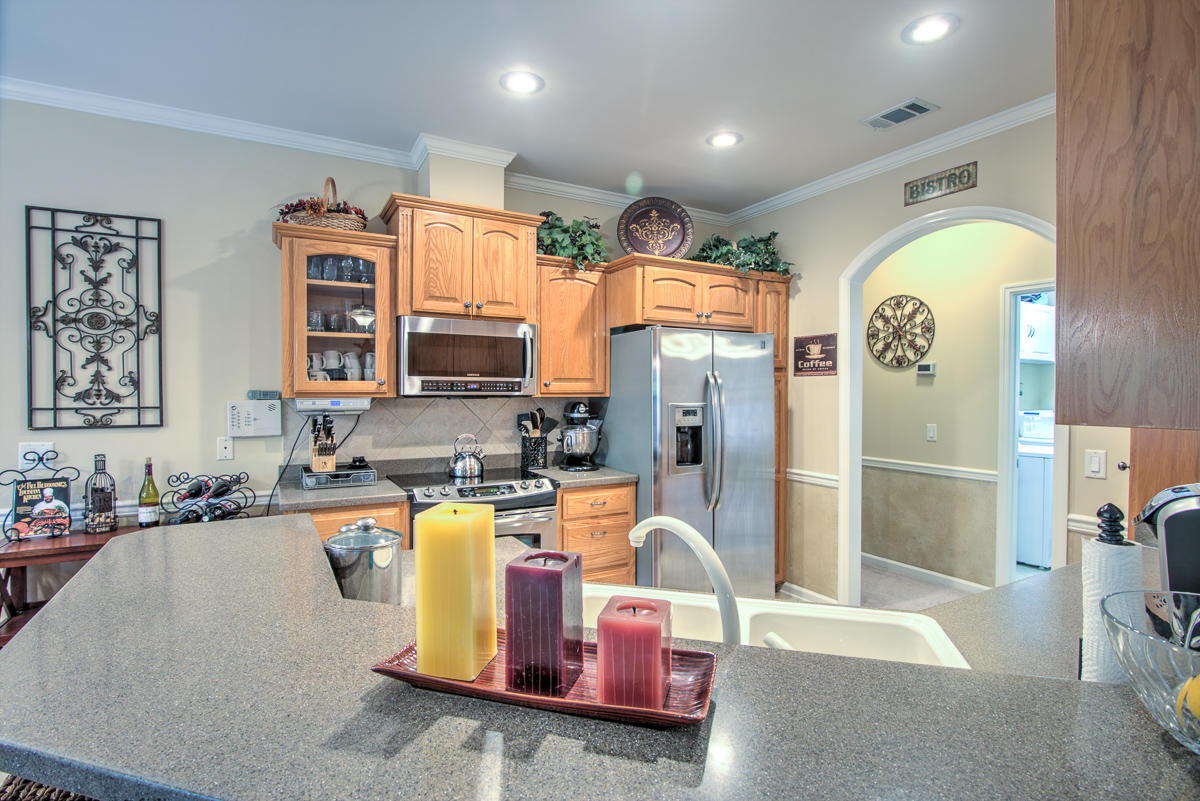 COLONY CLUB - Residential