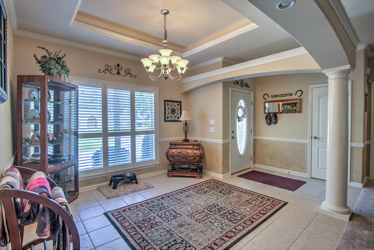 COLONY CLUB - Residential