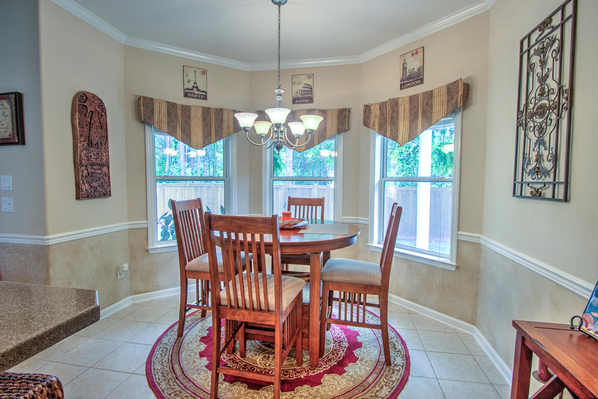 COLONY CLUB - Residential