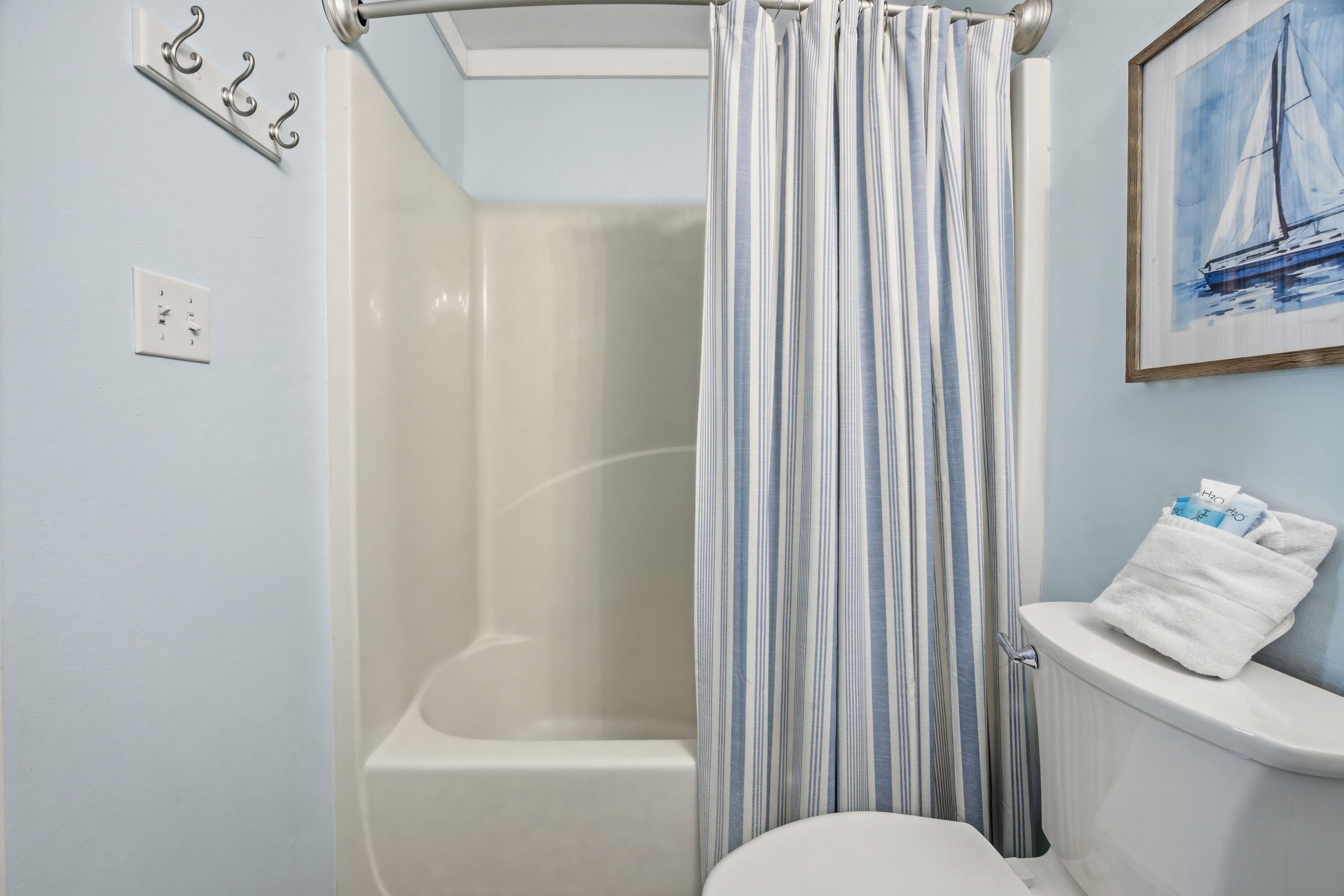 SUMMERSPELL CONDO - Residential