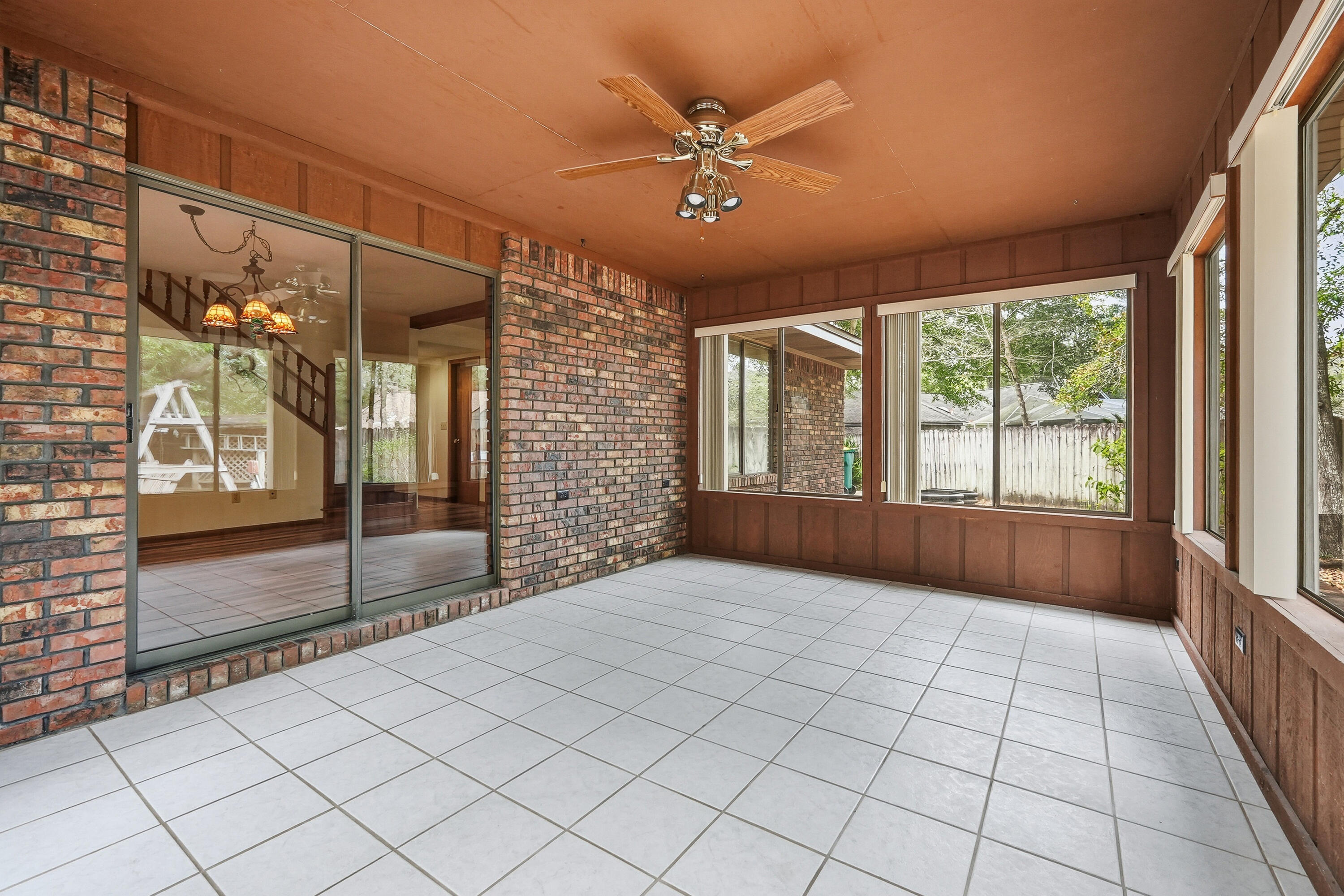 ROCKY BAYOU COUNTRY CLUB ESTATES 3 - Residential