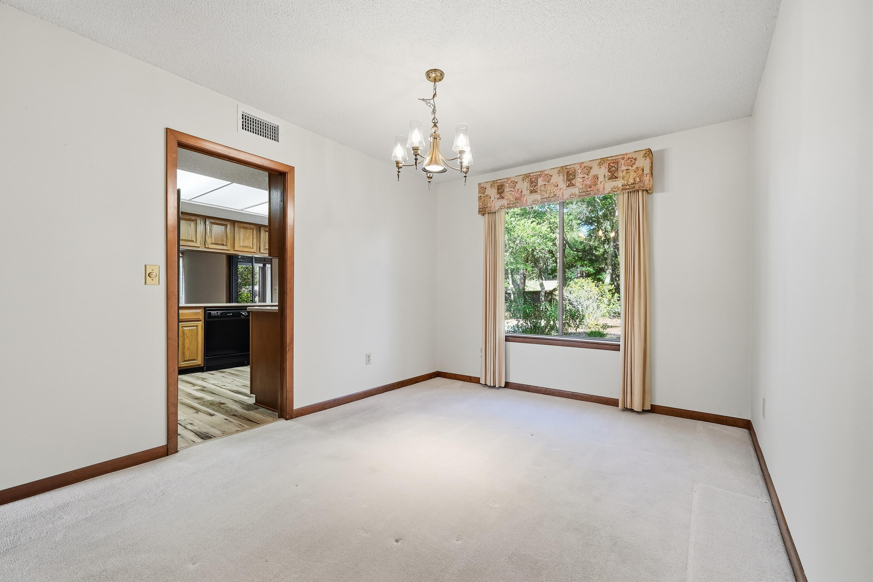 ROCKY BAYOU COUNTRY CLUB ESTATES 3 - Residential